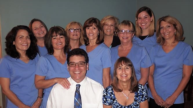 Dr. Barry Cohen and Dr. Susan Schlesinger Family and Cosmetic Dentistry Photo