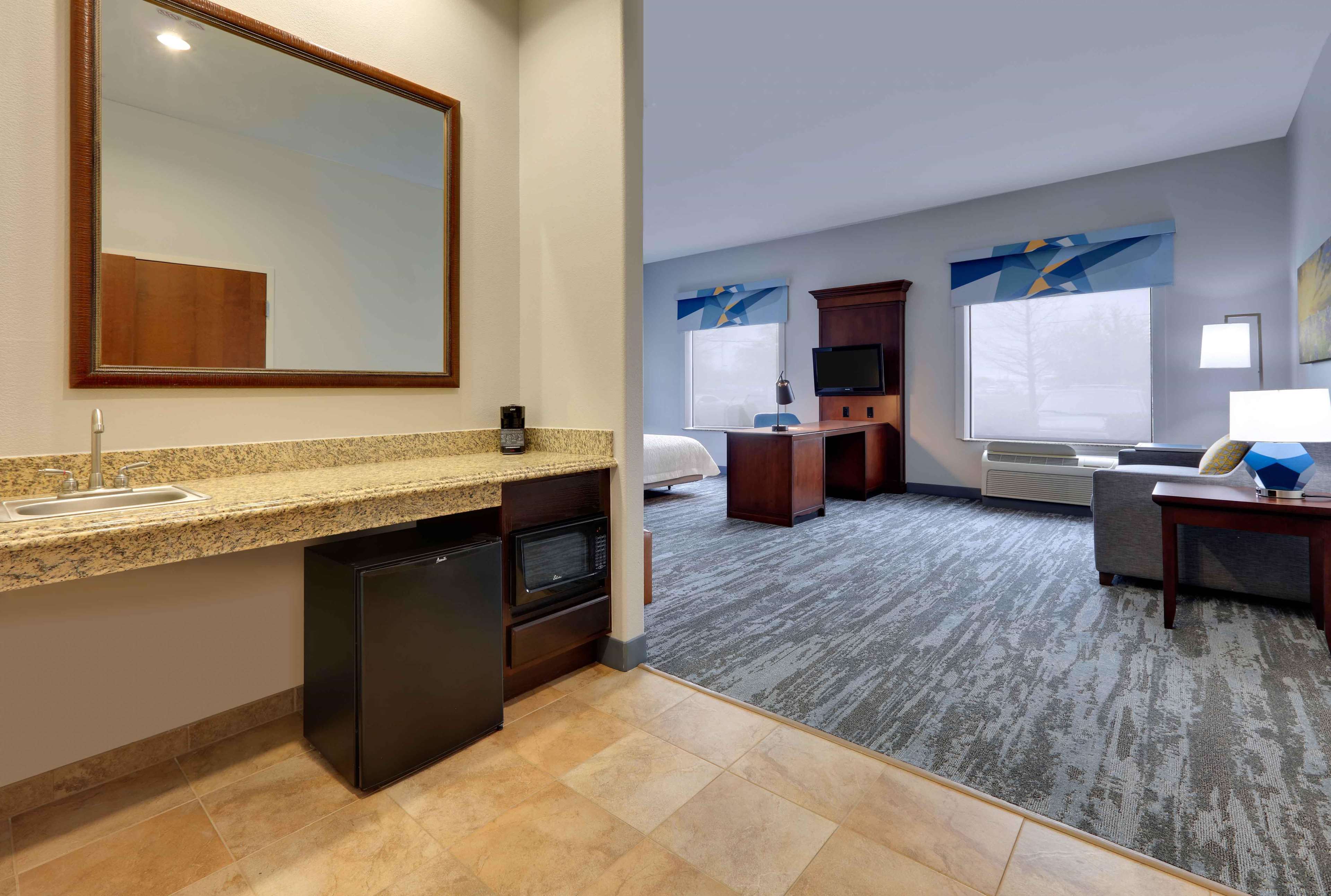 Hampton Inn & Suites Dallas-Arlington-South Photo