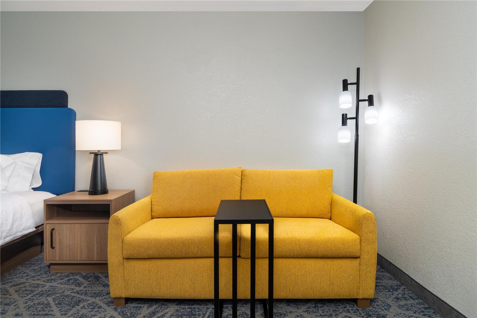 Hampton Inn Marietta Image