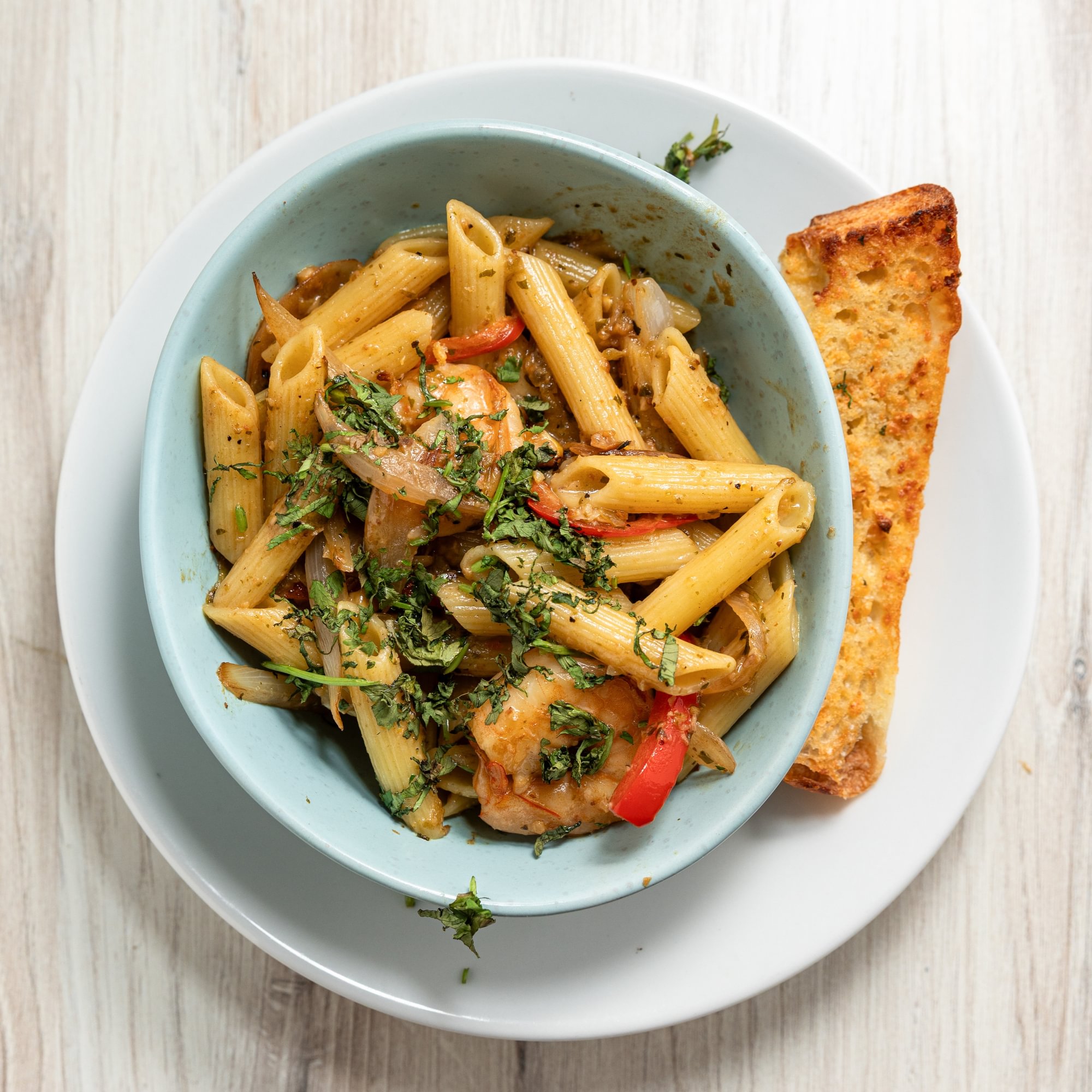 Spicy Santa Fe Shrimp Linguine Pasta