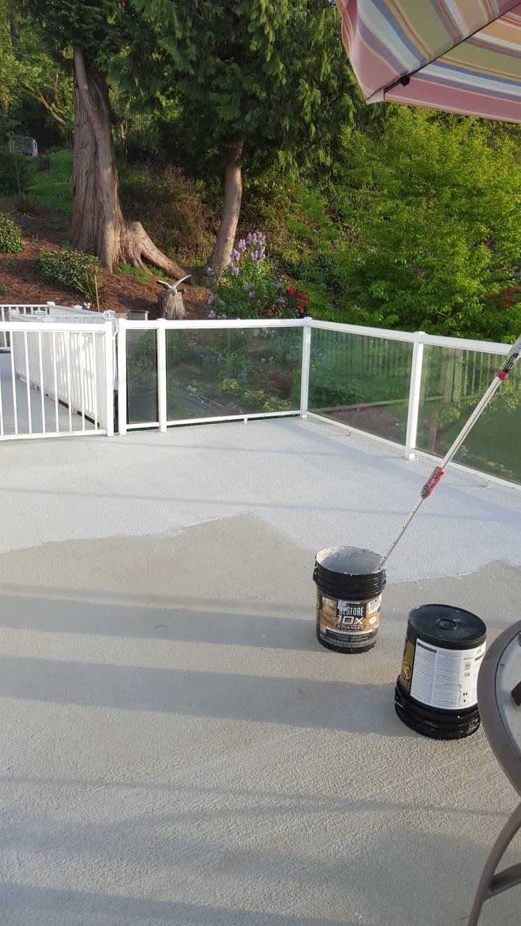 Harbor Deck and Fence Image