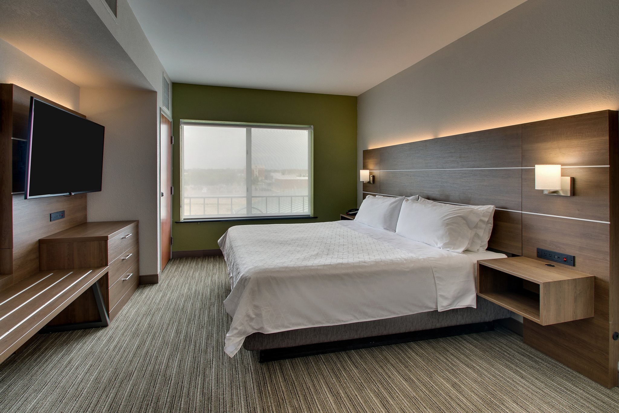 Holiday Inn Express & Suites Chicago North-Waukegan-Gurnee by IHG Image