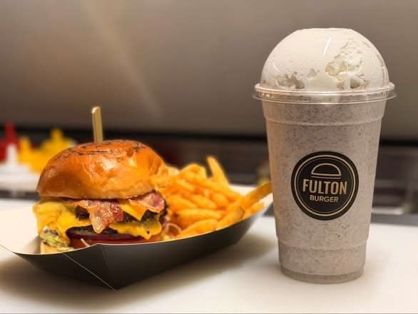 Kids Burger & Fries & Shake Bundle