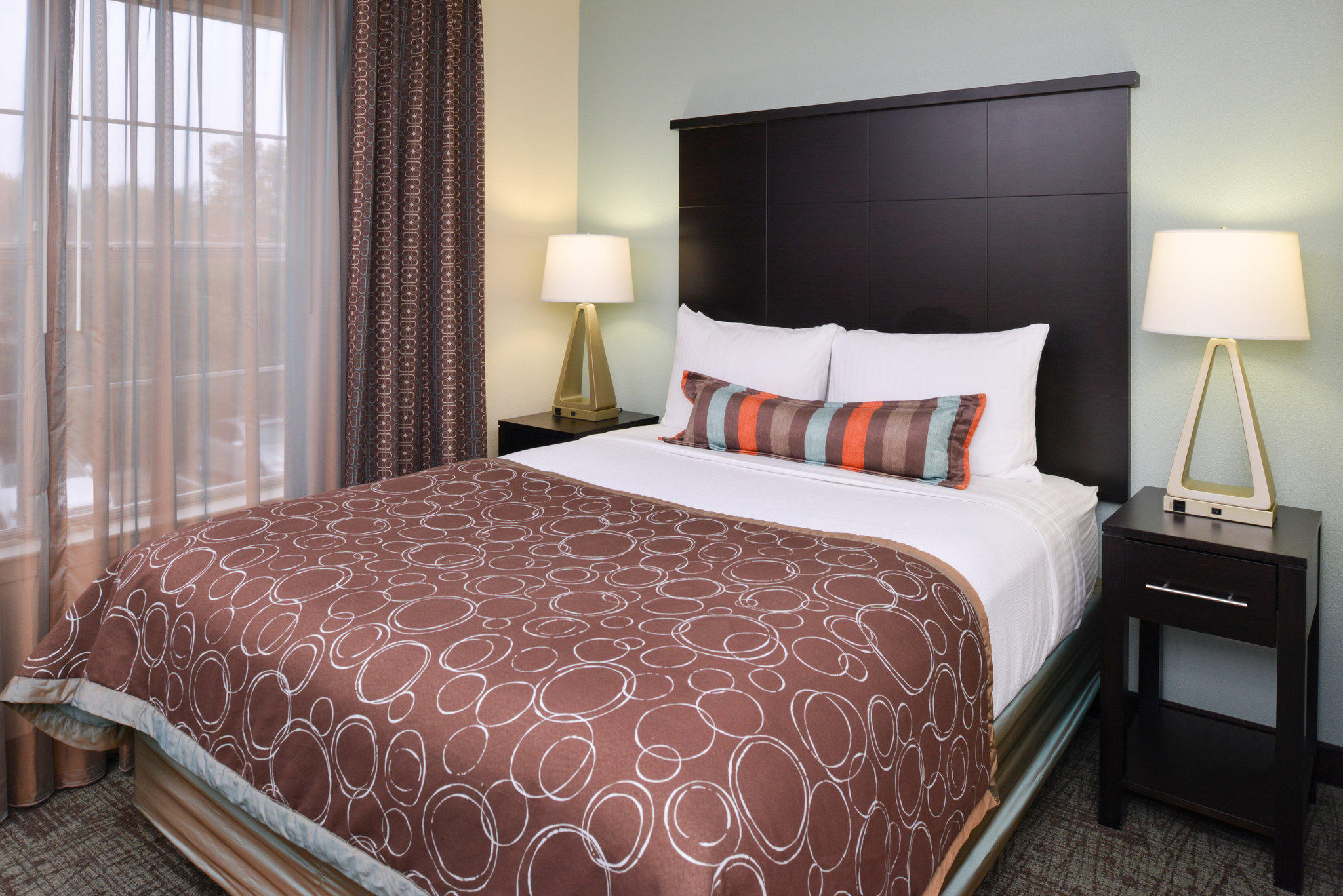 Staybridge Suites Dallas-Addison Photo