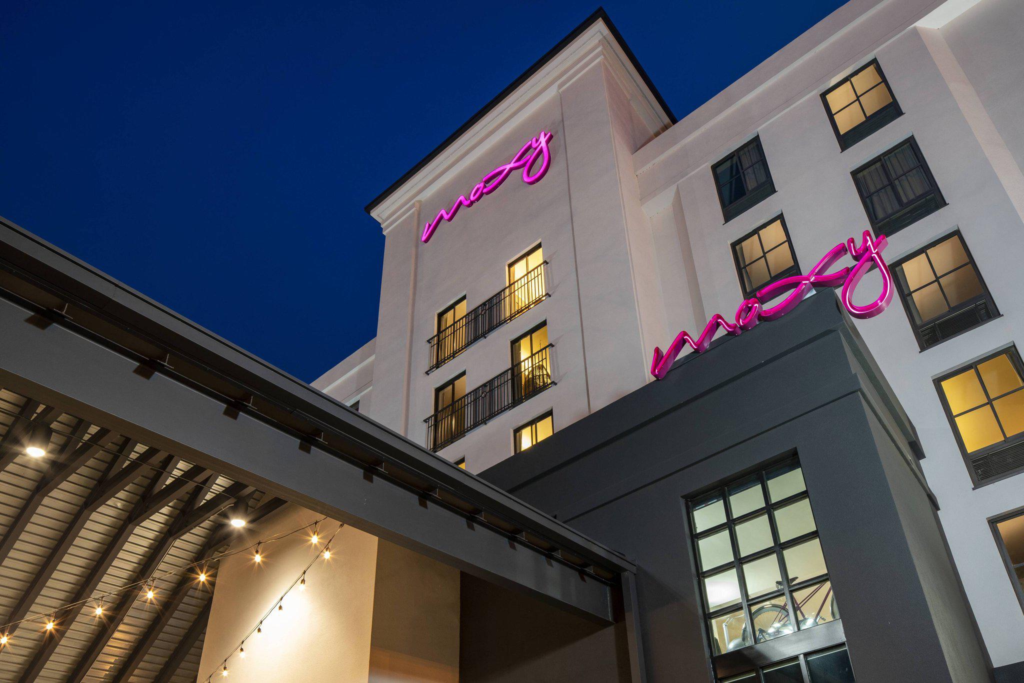 Moxy Memphis Downtown Photo