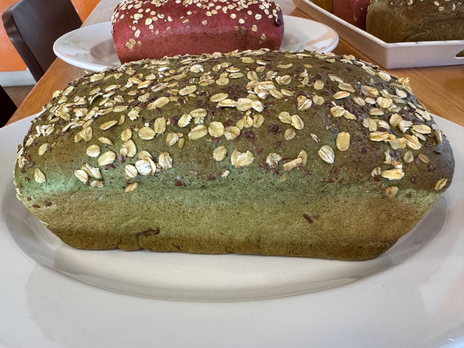 Spirulina/Spinach Bread