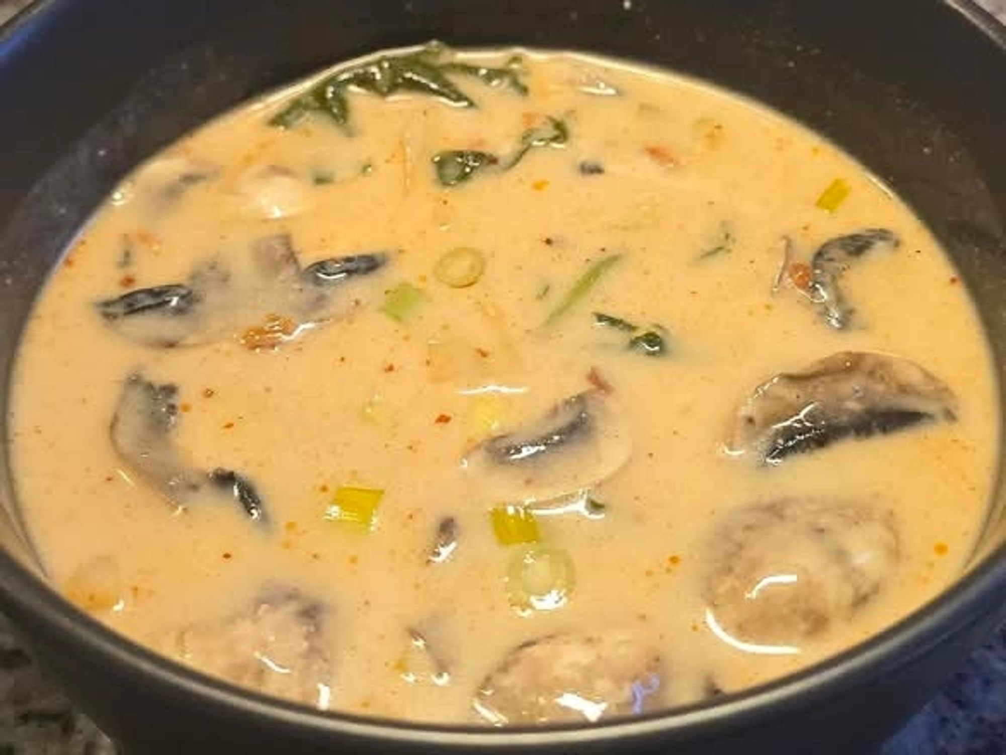 Tom Kha