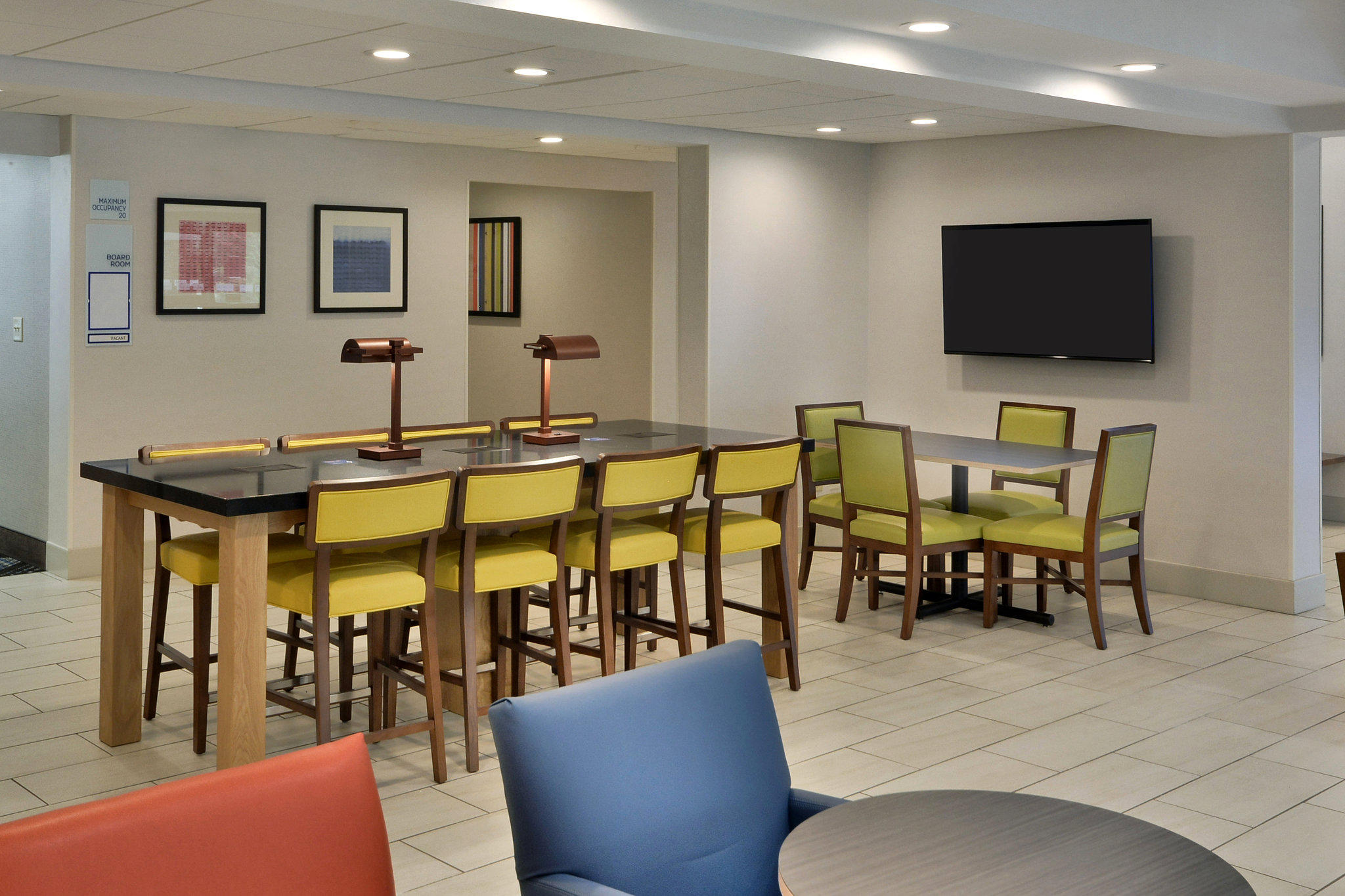 Holiday Inn Express Raleigh-Durham Airport Photo