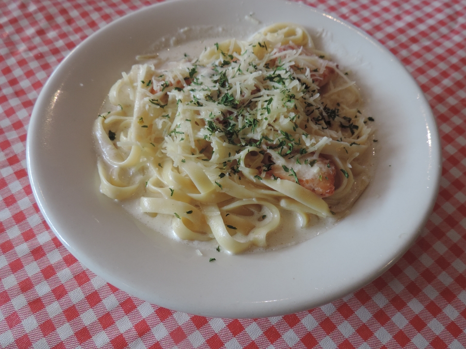 Saturday Fettuccine Alfredo (Bowl Size)