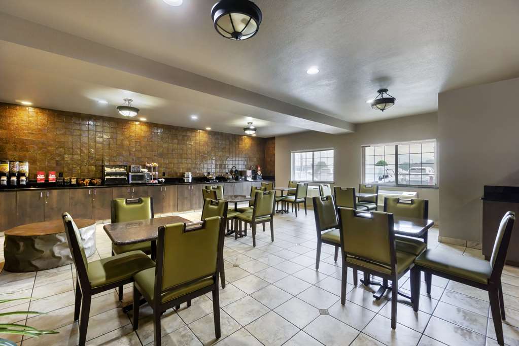 Best Western Plus Yakima Hotel Image