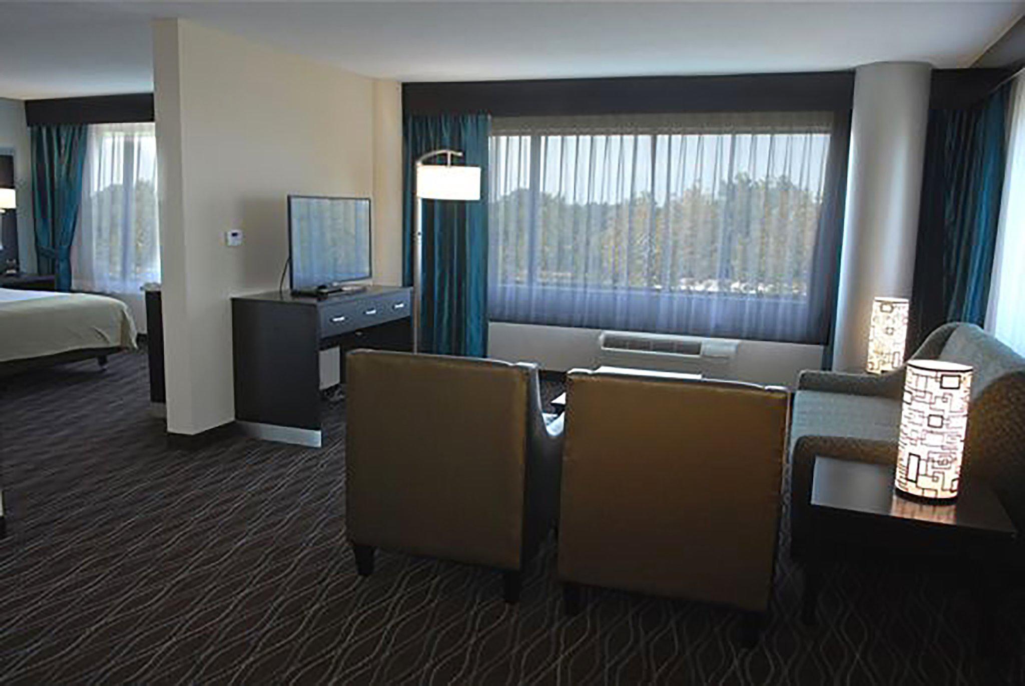 Holiday Inn Express Boise-University Area Photo