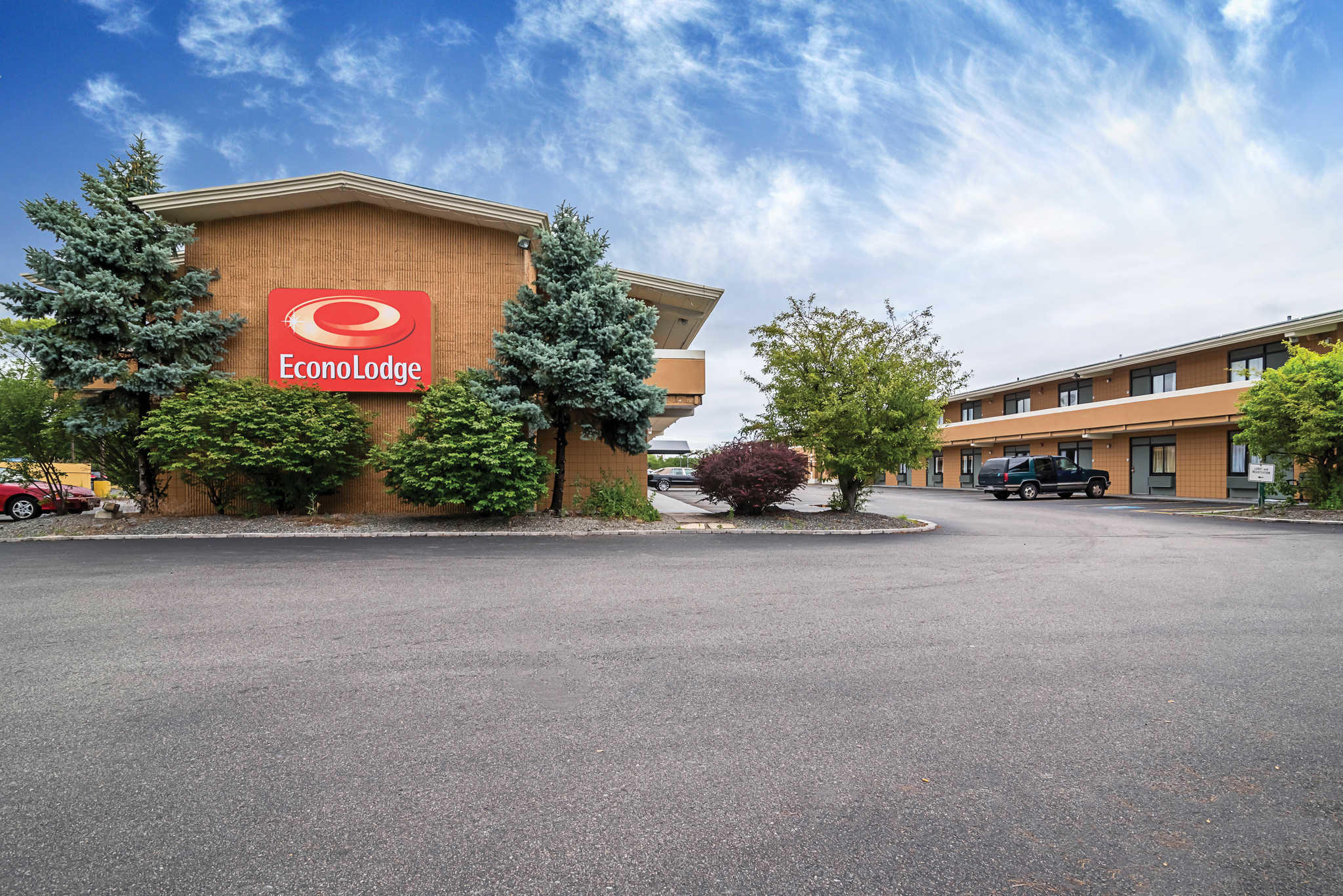 Econo Lodge 152 Endicott St., Danvers, MA