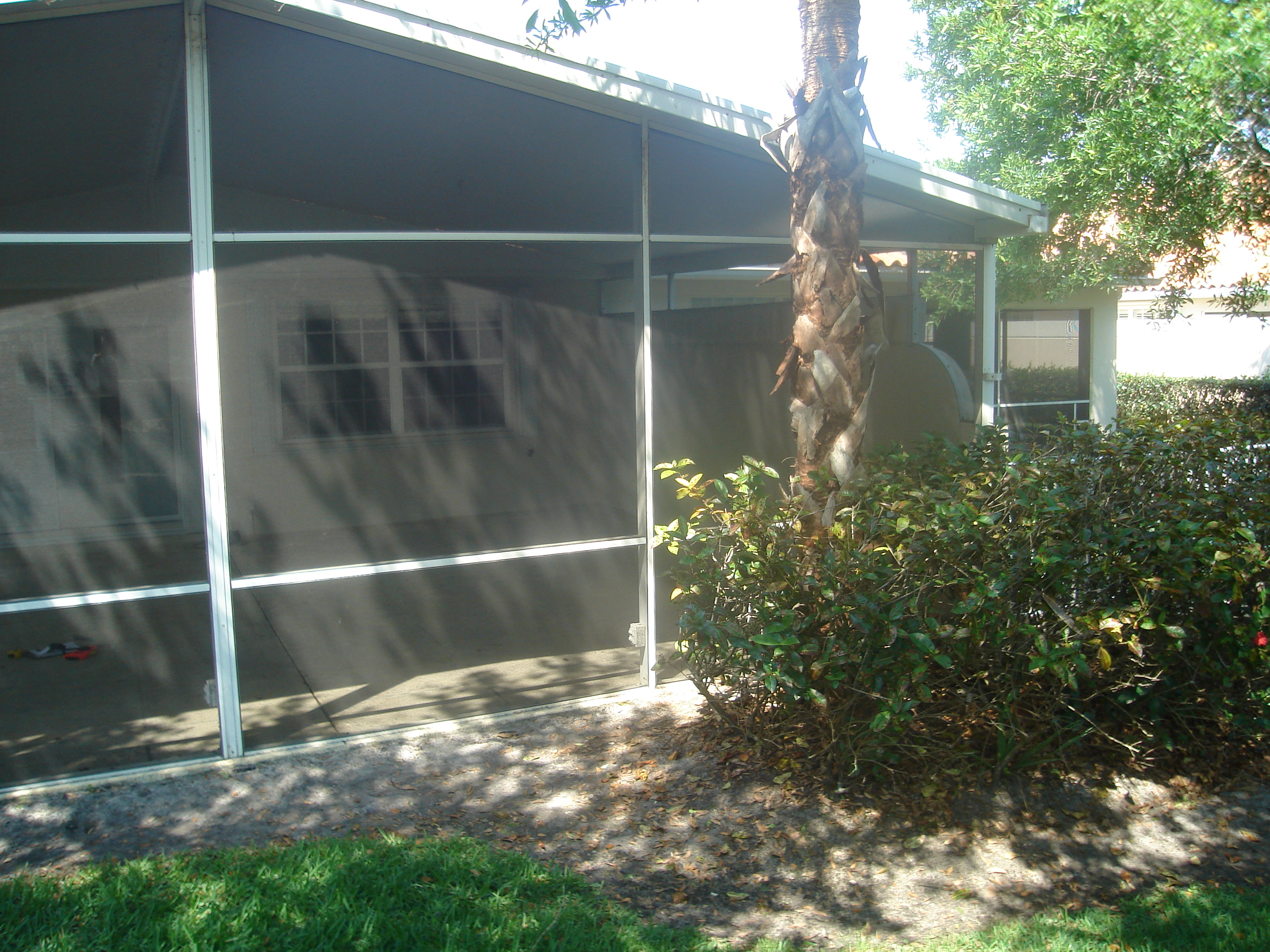 D & D Rescreen Image