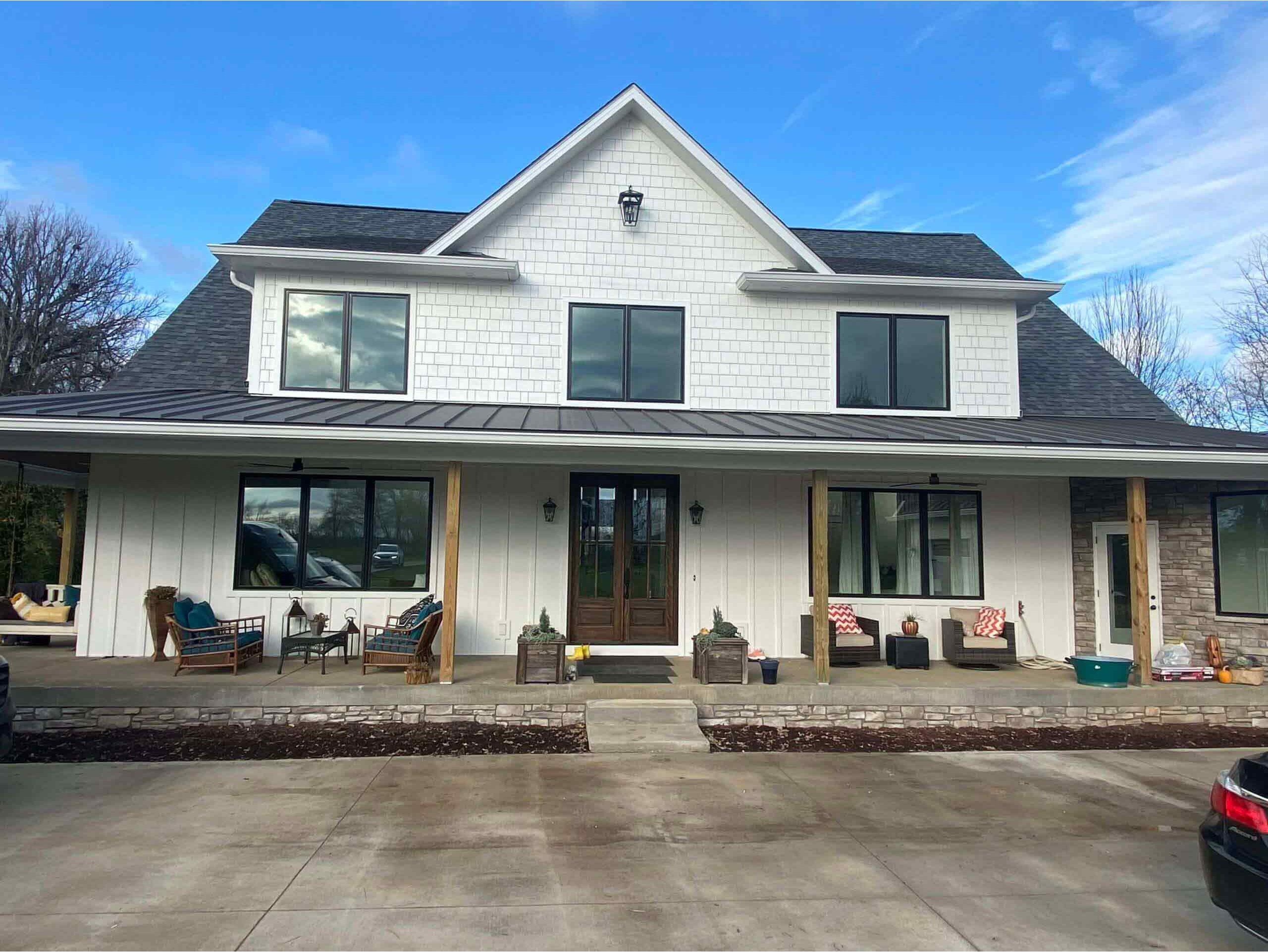 Winner's Circle Painting Image