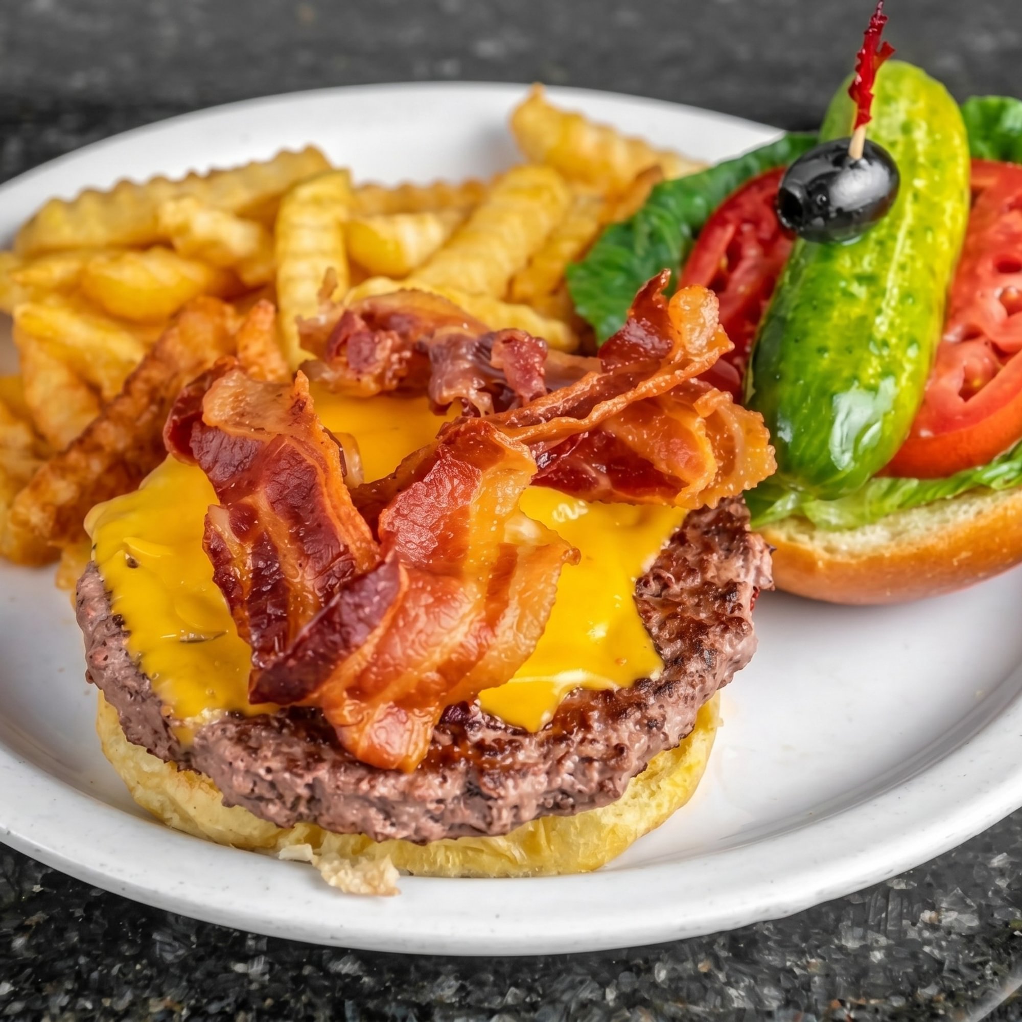 Bacon Cheeseburger Deluxe with Fries