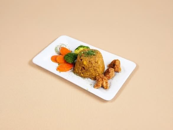 Pollo / Ball Plantain with Chicken