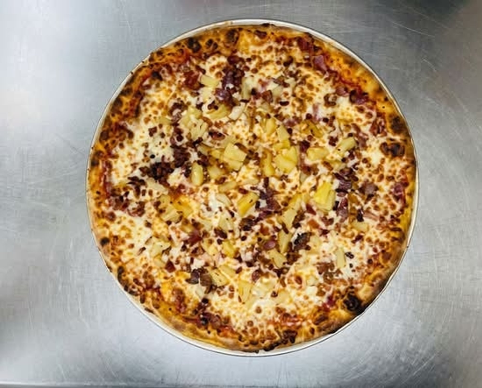 Hawaiian Deluxe Pizza (Small)