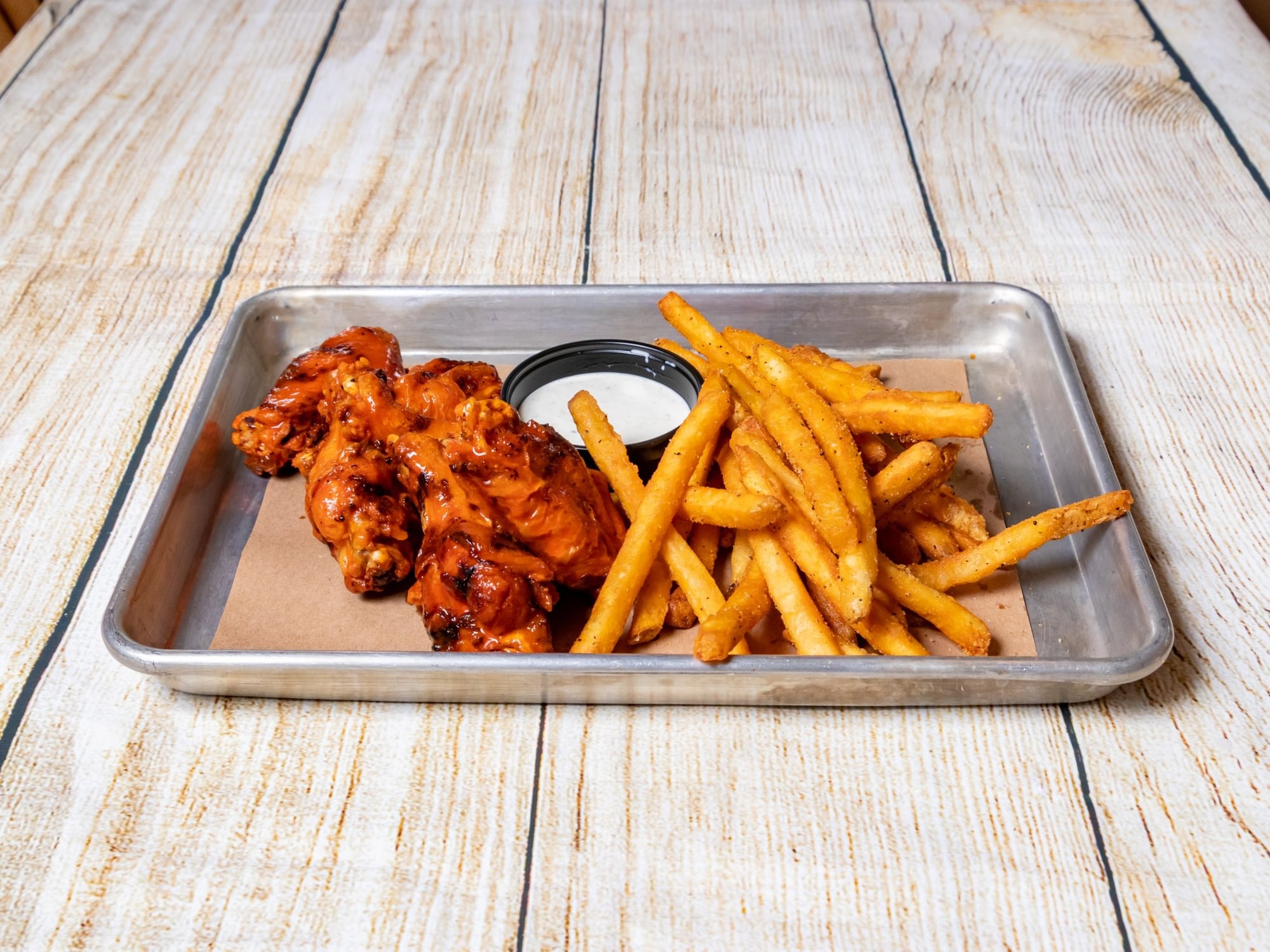 Classic Buffalo Wings (8)