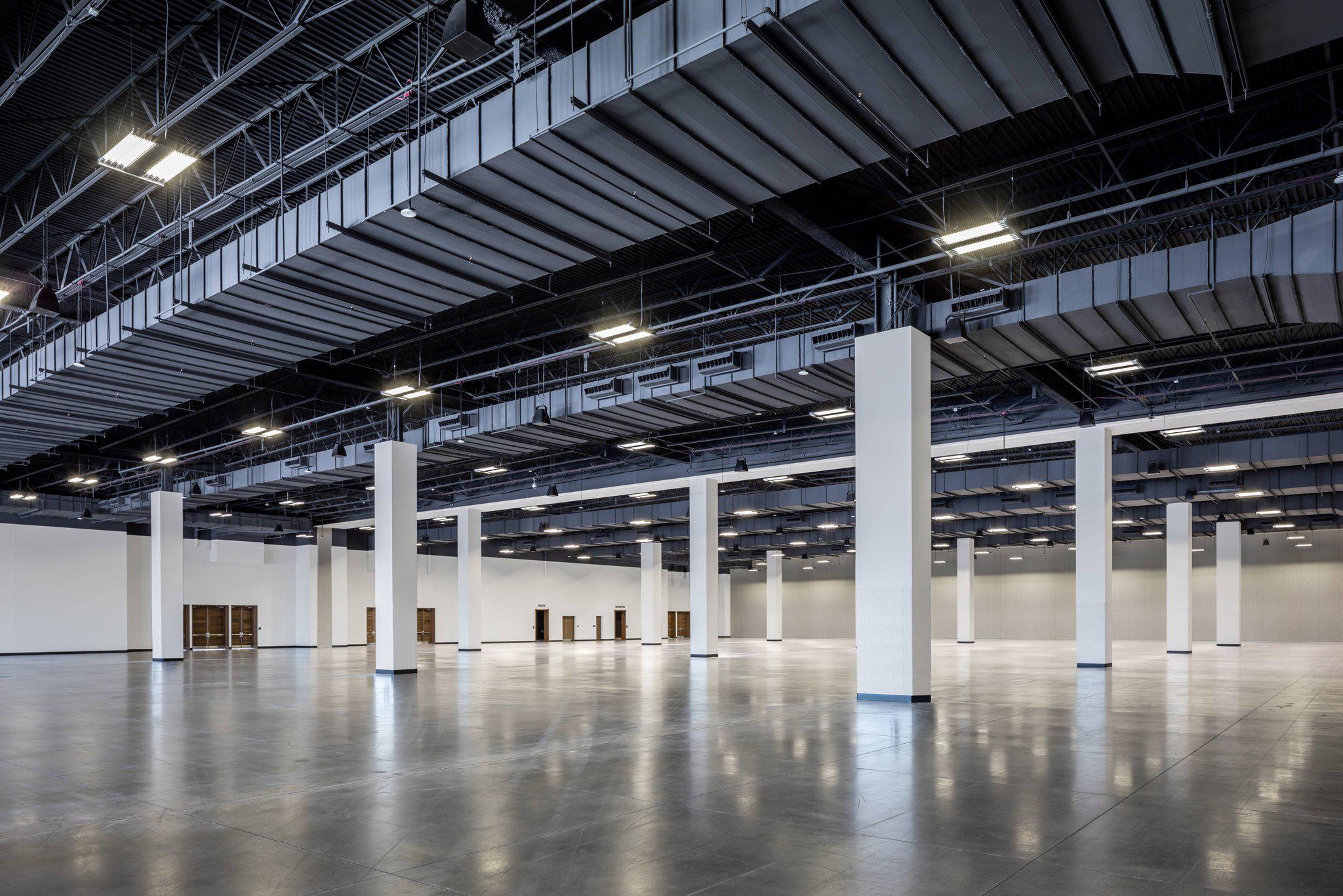 Gaylord Rockies Resort & Convention Center Photo