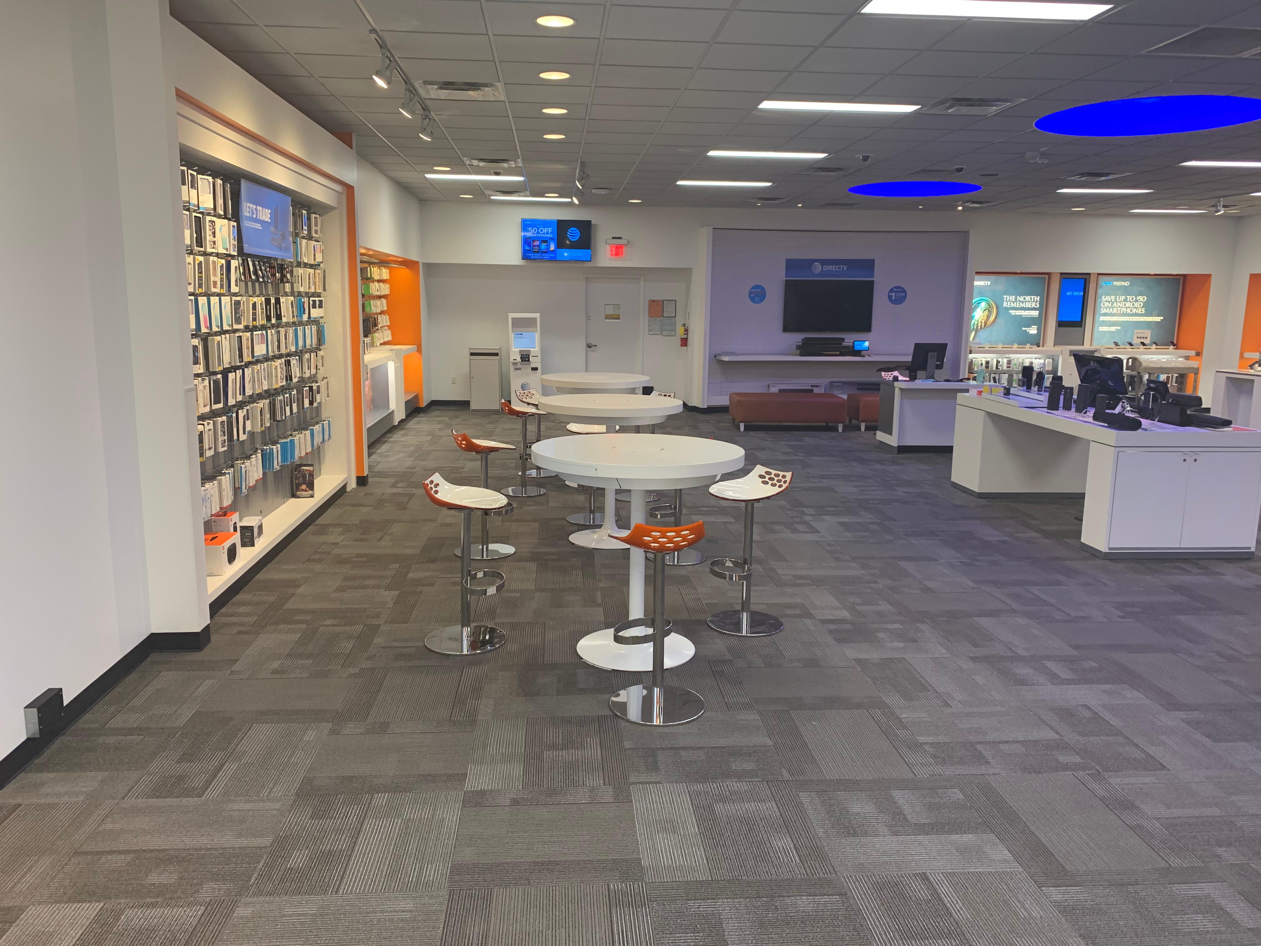 AT&T Store Photo