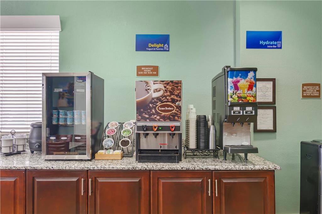 Best Western Teal Lake Inn Image