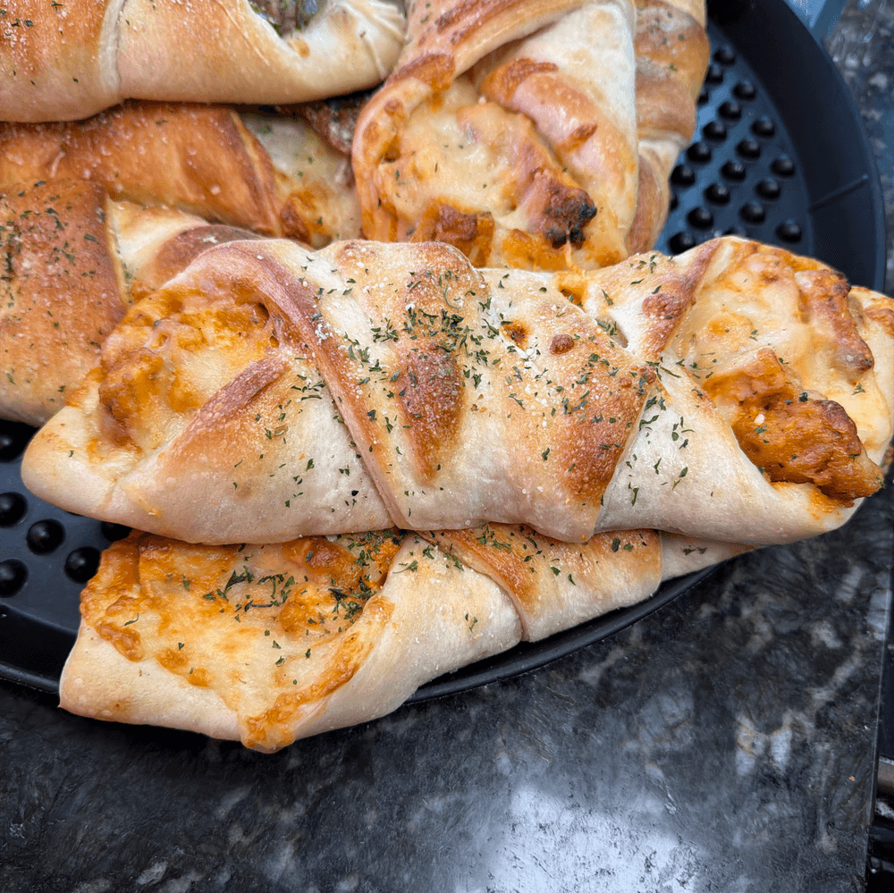 Buffalo Chicken Roll
