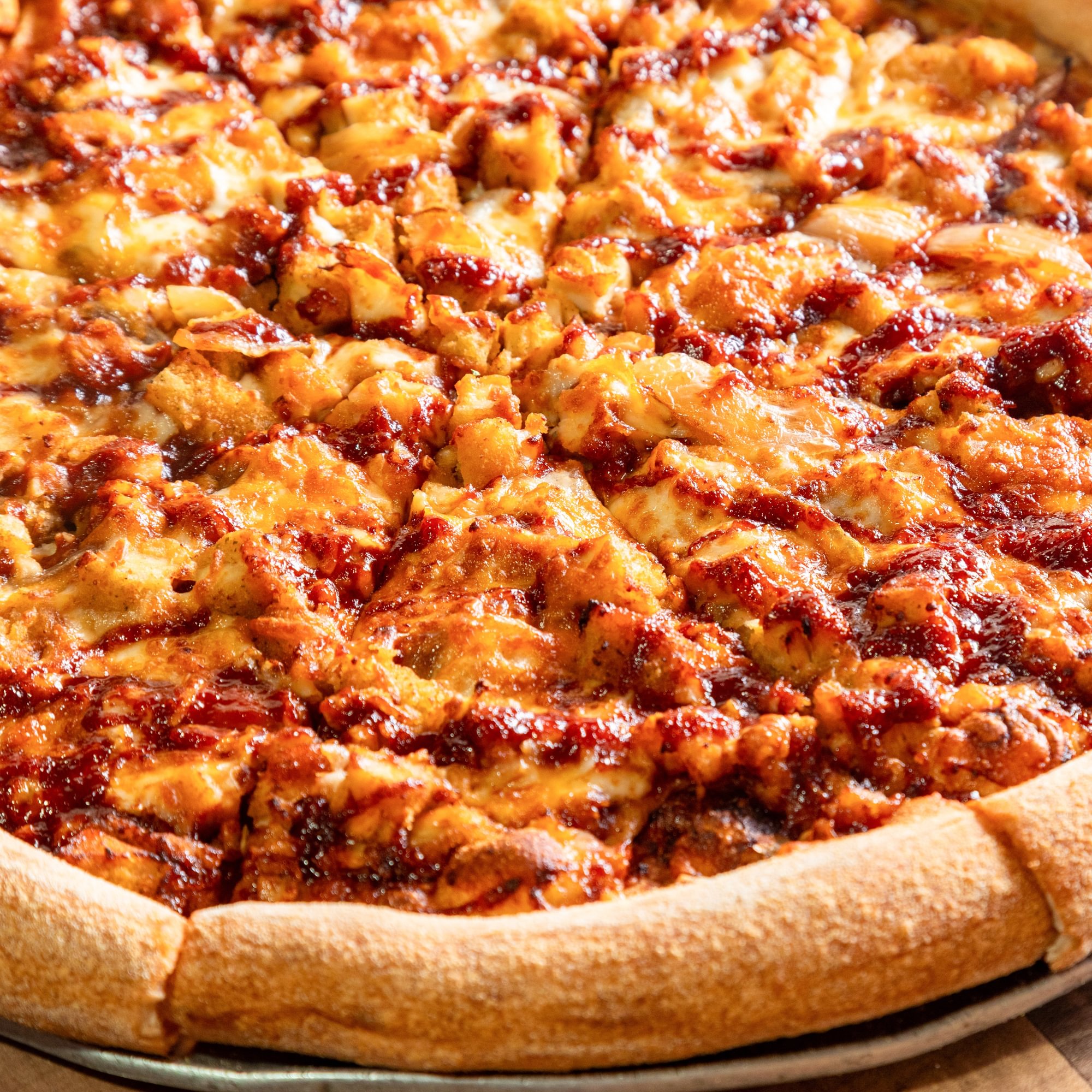 BBQ chicken pizza slice
