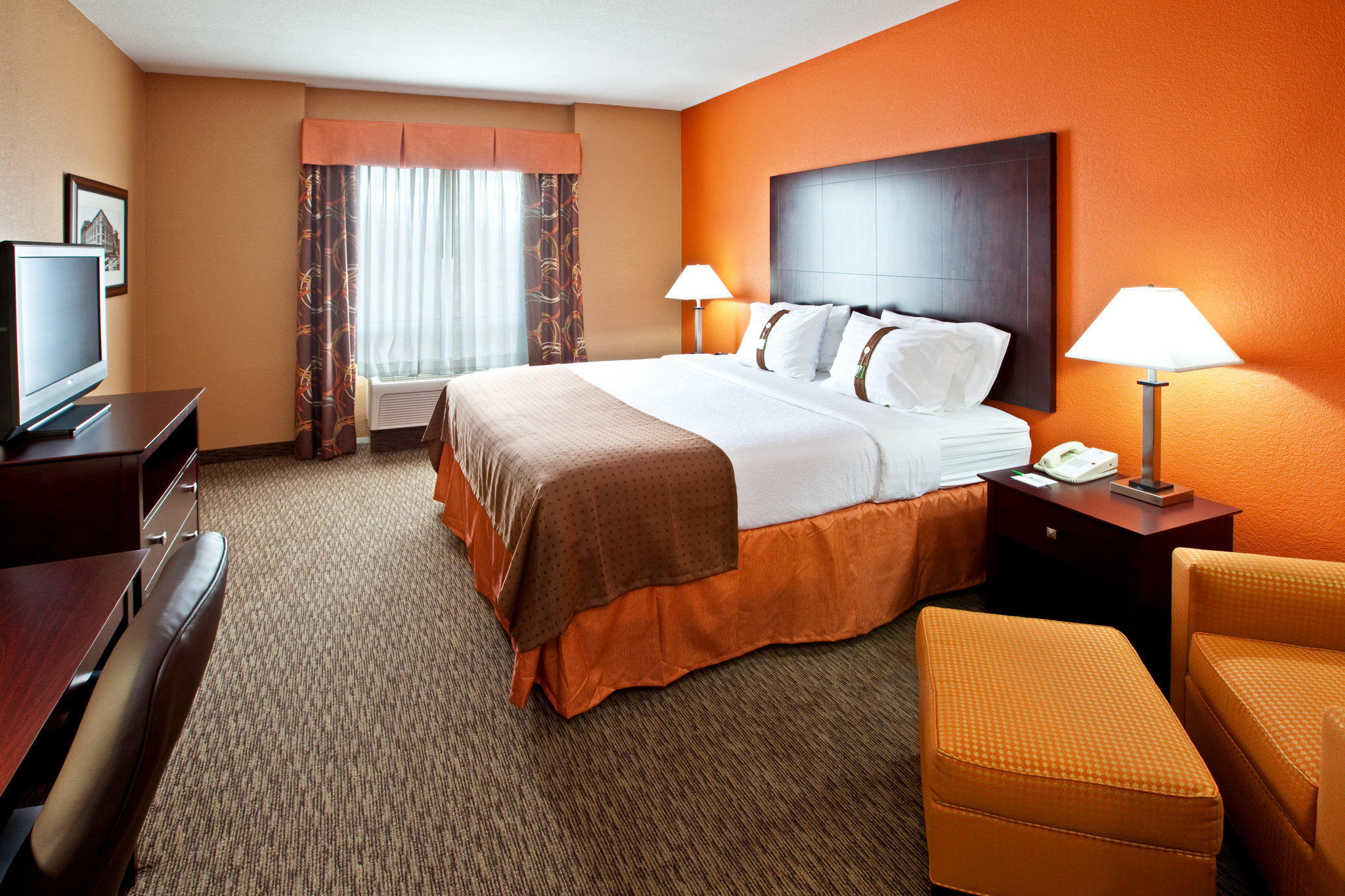 Holiday Inn Louisville Airport South Photo