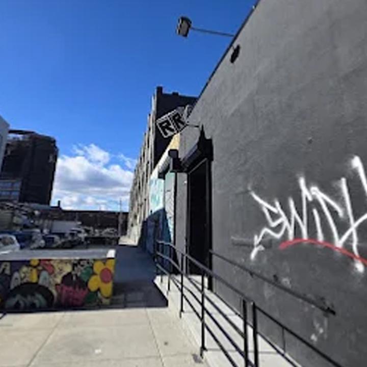 Gallery thumbnail