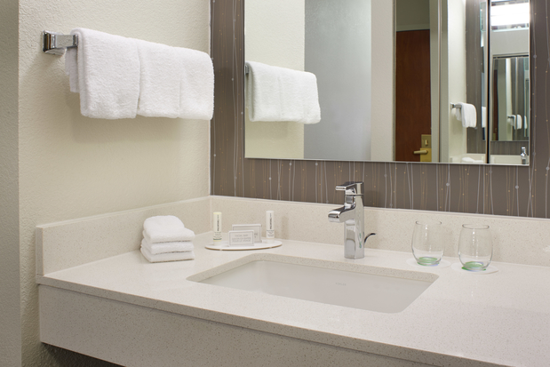 Images Courtyard by Marriott Kansas City Overland Park/Convention Center