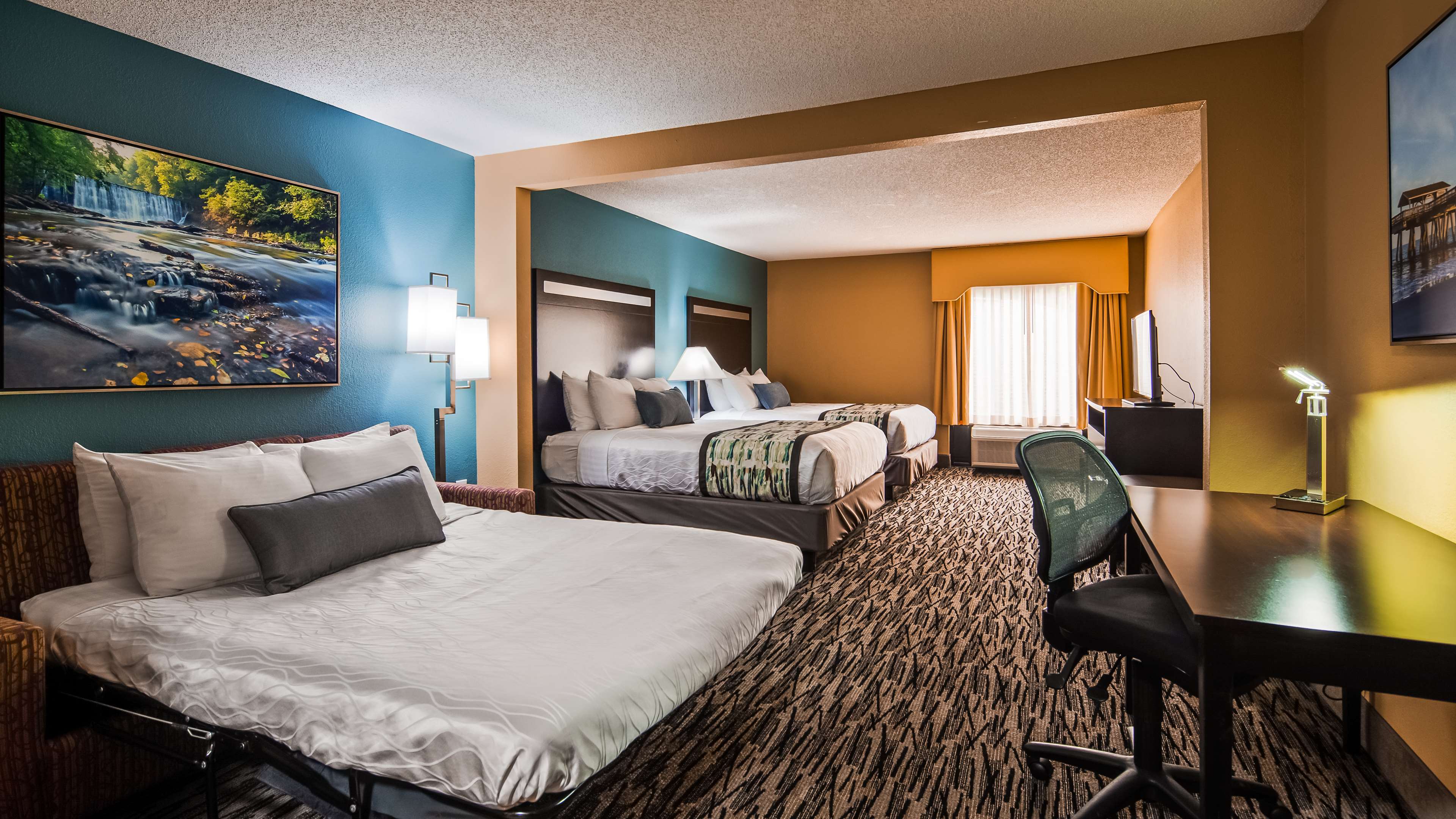 Best Western Plus McDonough Inn & Suites Photo