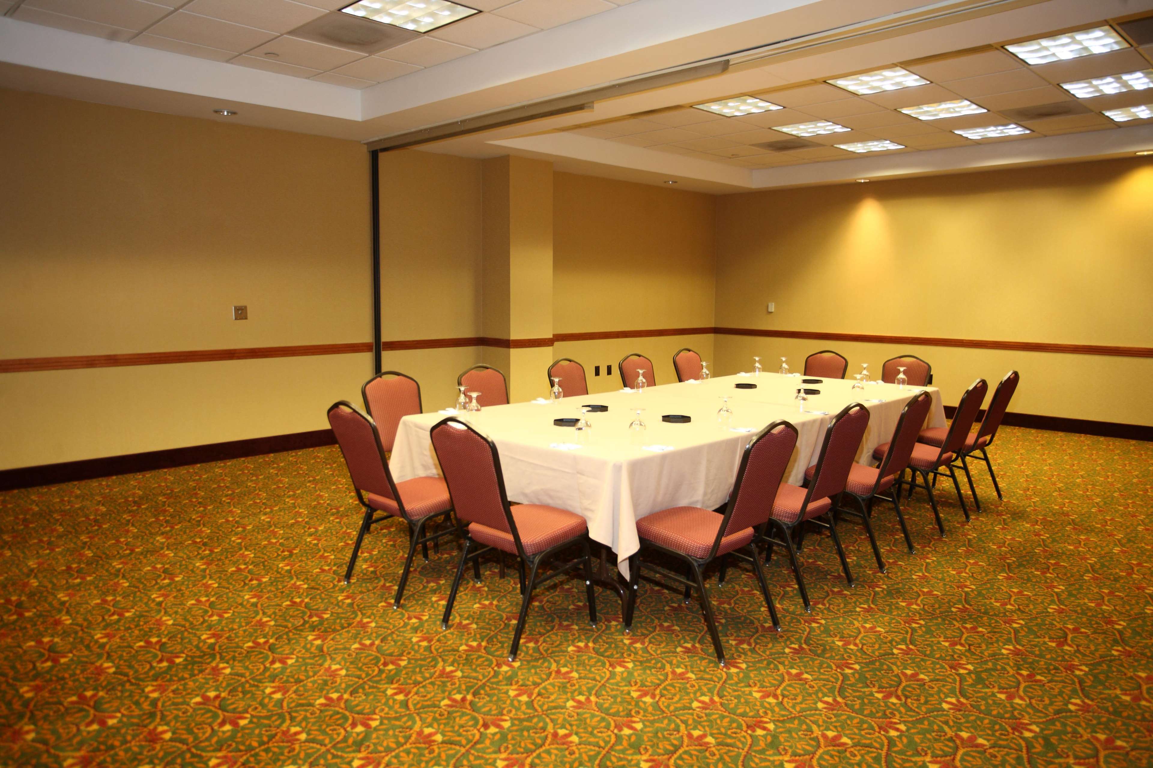 Hampton Inn & Suites Dallas-Mesquite Photo