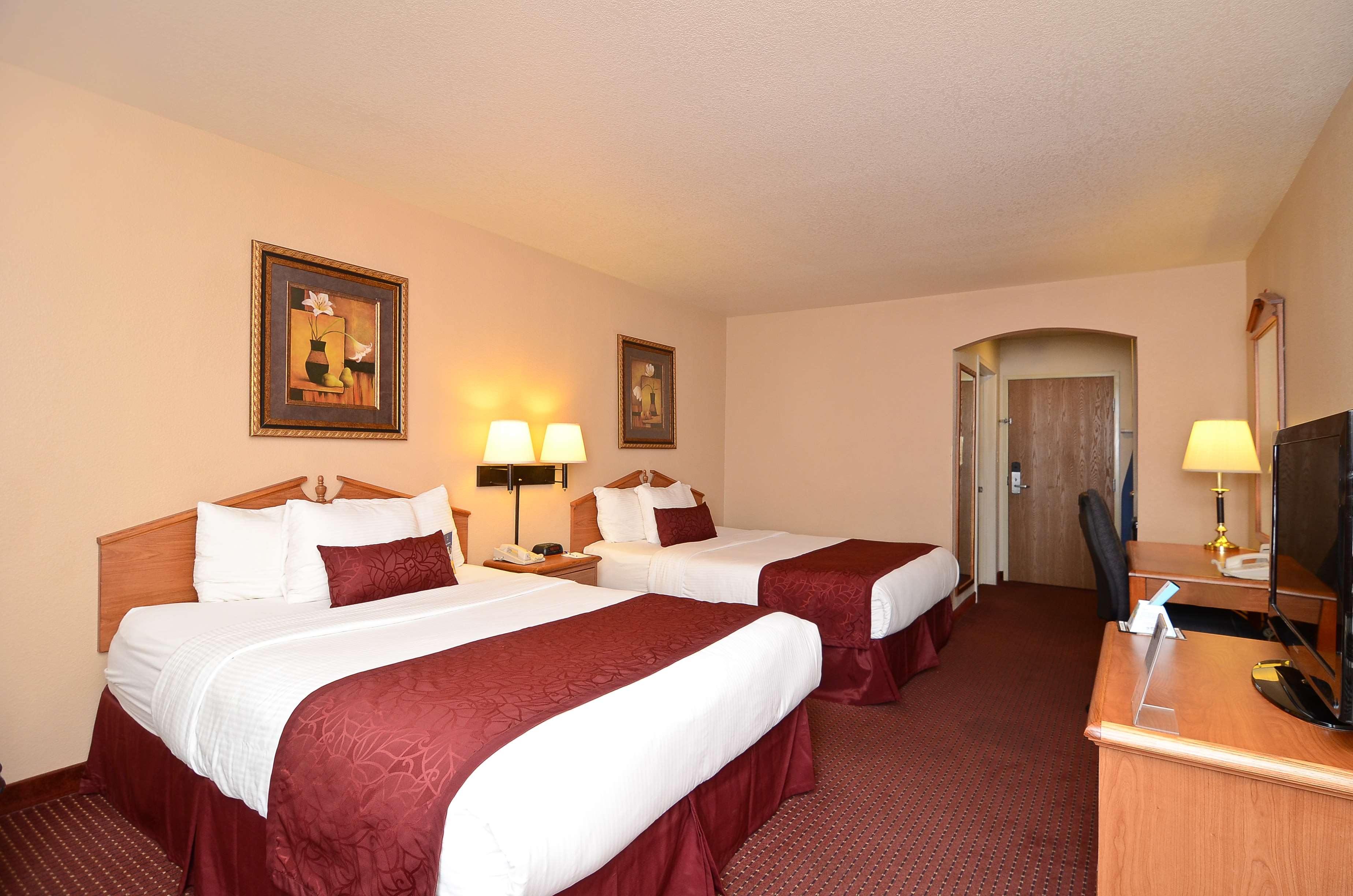 Best Western Abilene Inn & Suites Photo