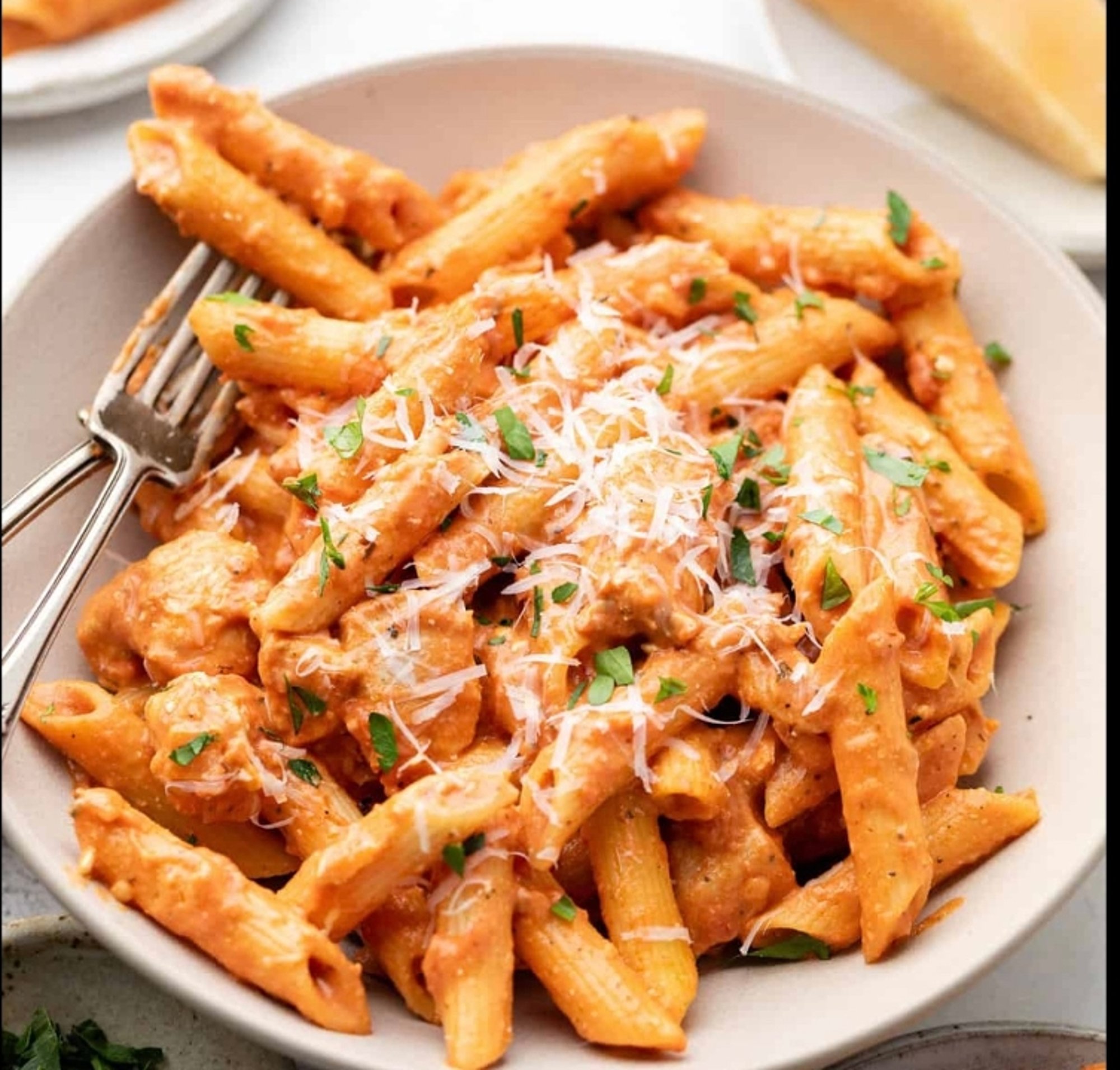 Half Baked Ziti W/ 2 Garlic Knots