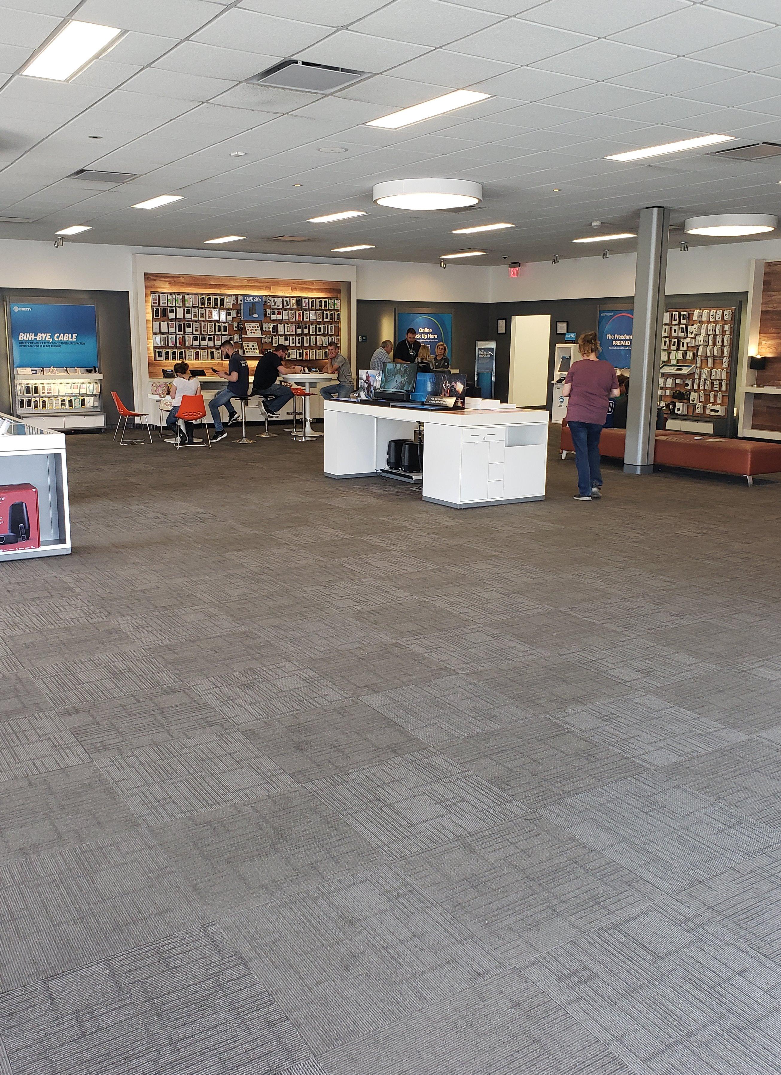 AT&T Store Photo