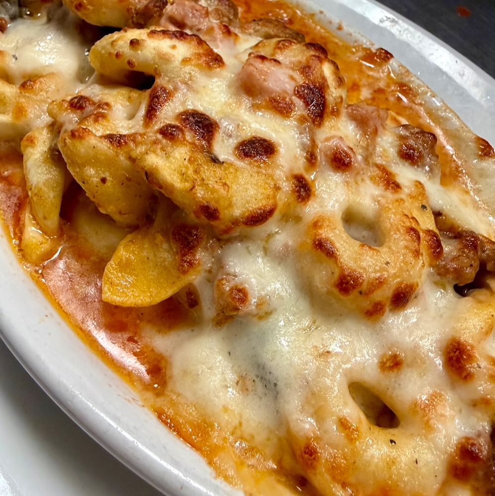 Tortellini Ala Forno. Lunch