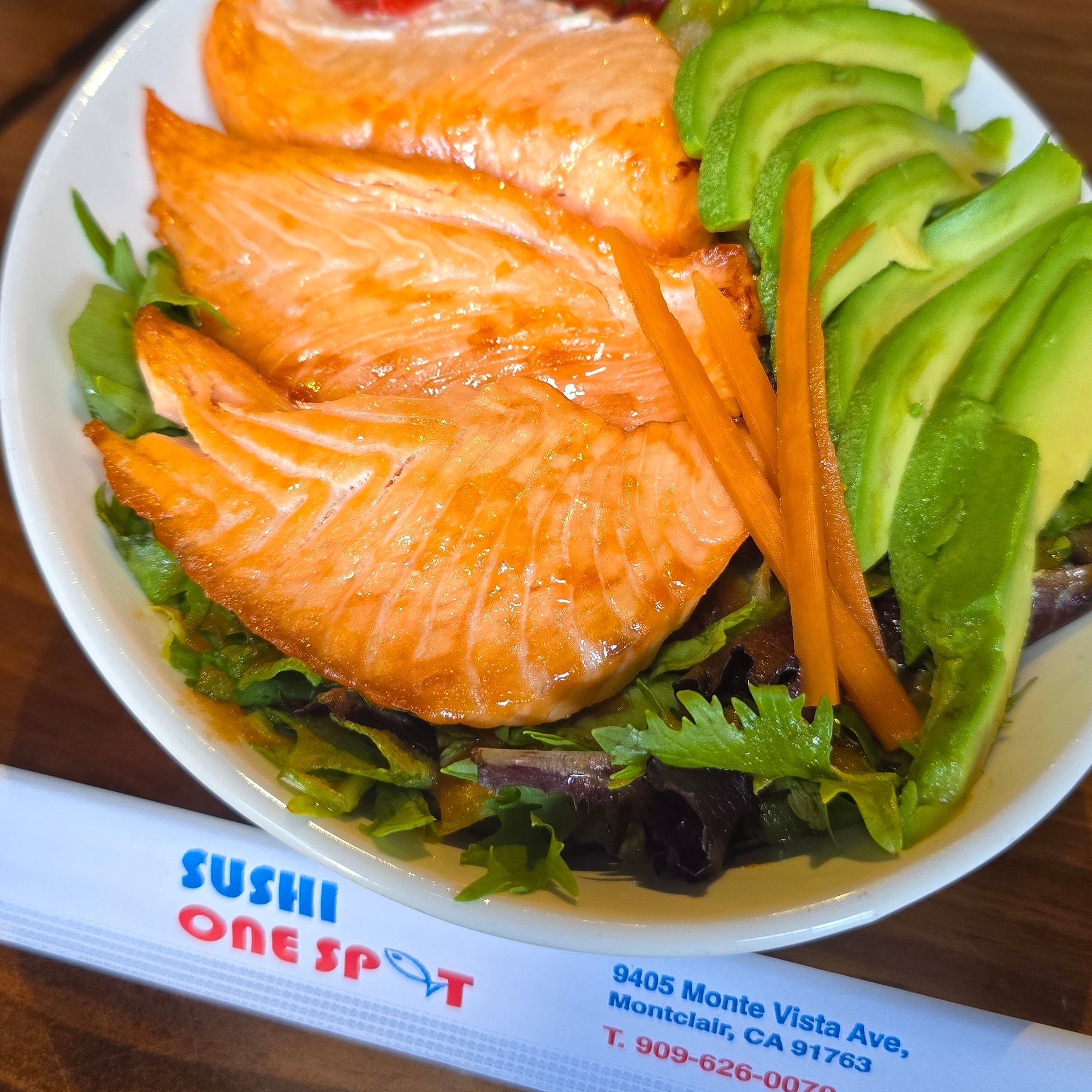 Grilled Salmon Salad