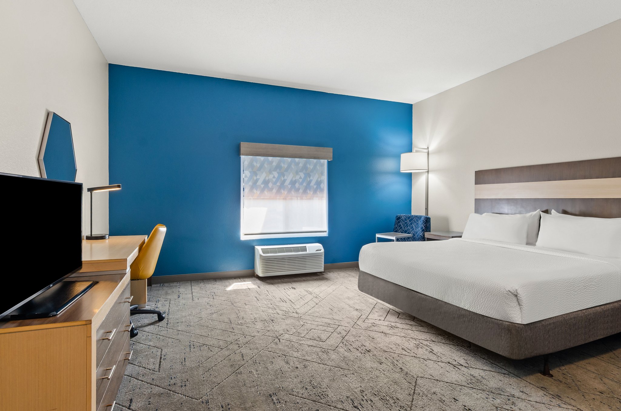 Holiday Inn Express Princeton/I-77 by IHG Image