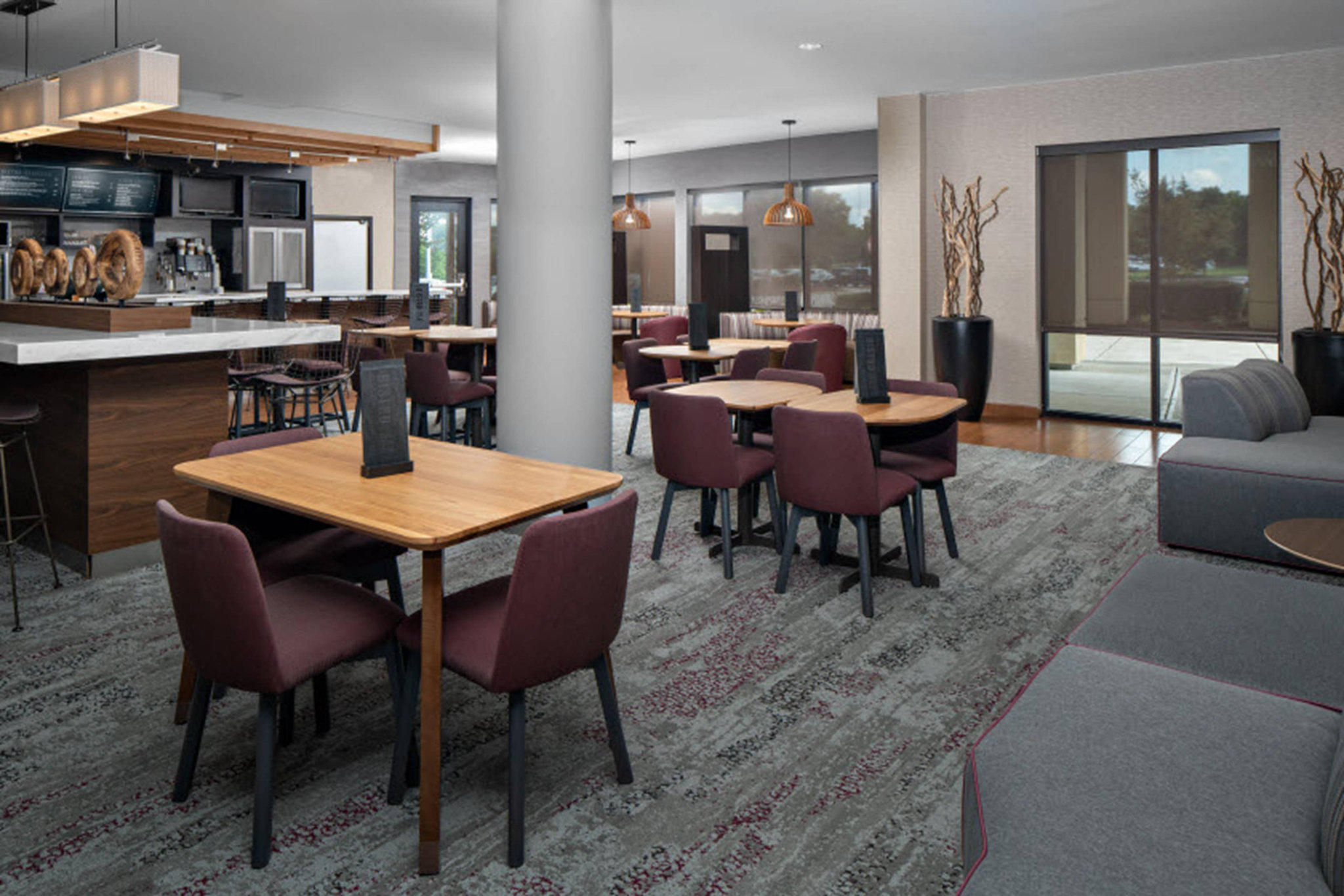 Courtyard by Marriott Raleigh North/Triangle Town Center Photo