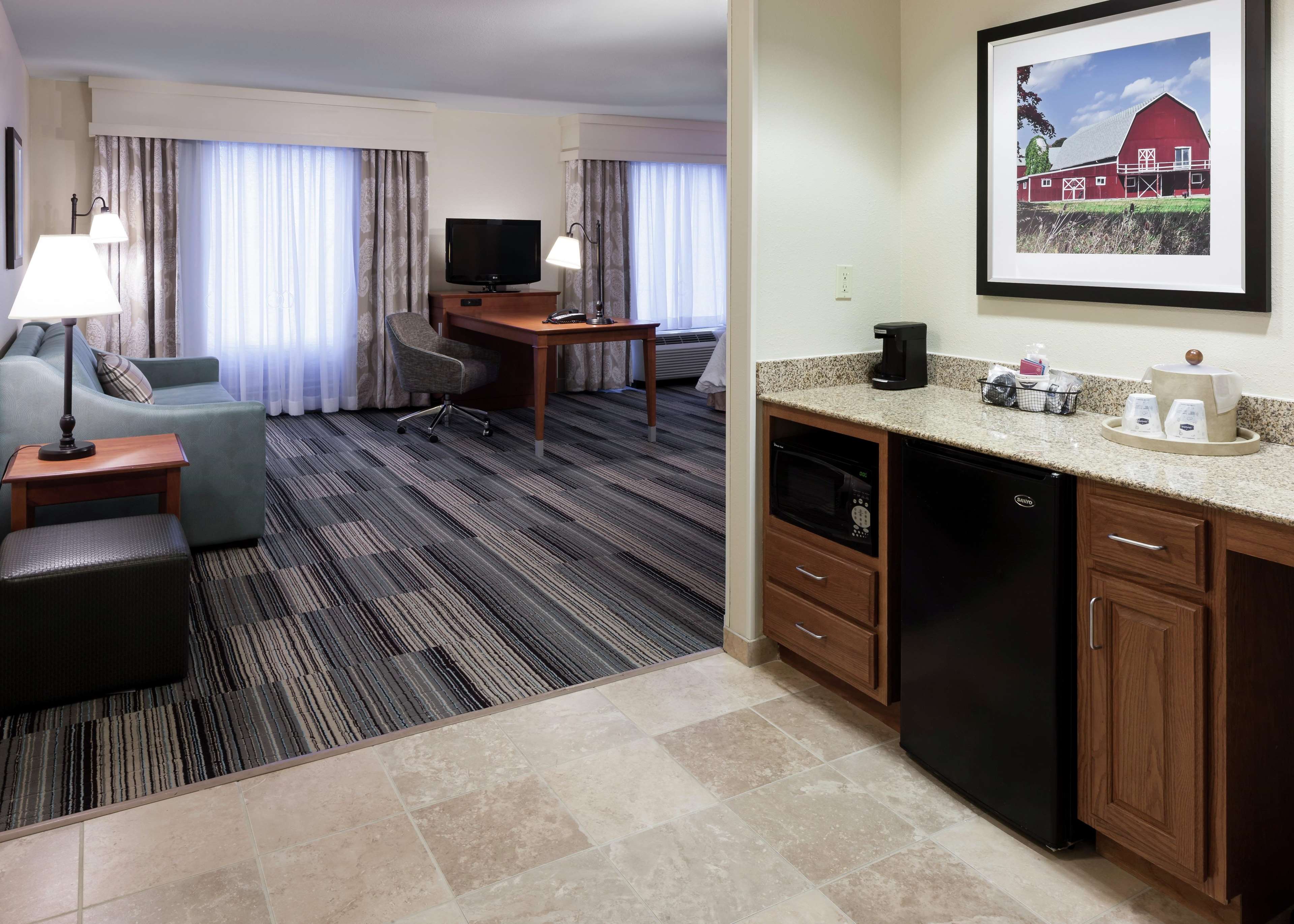 Hampton Inn & Suites Davenport Photo