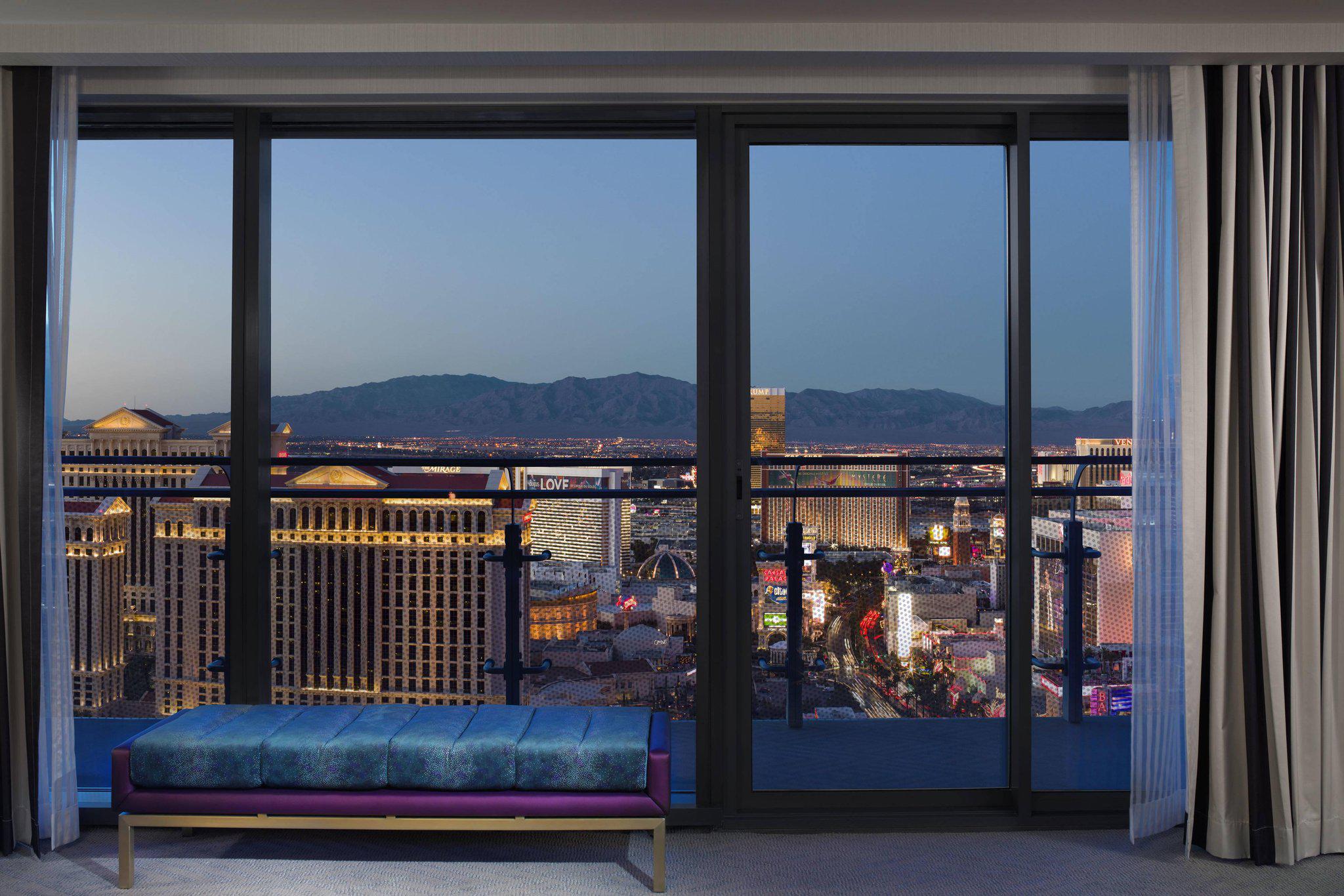 The Cosmopolitan of Las Vegas, Autograph Collection Photo