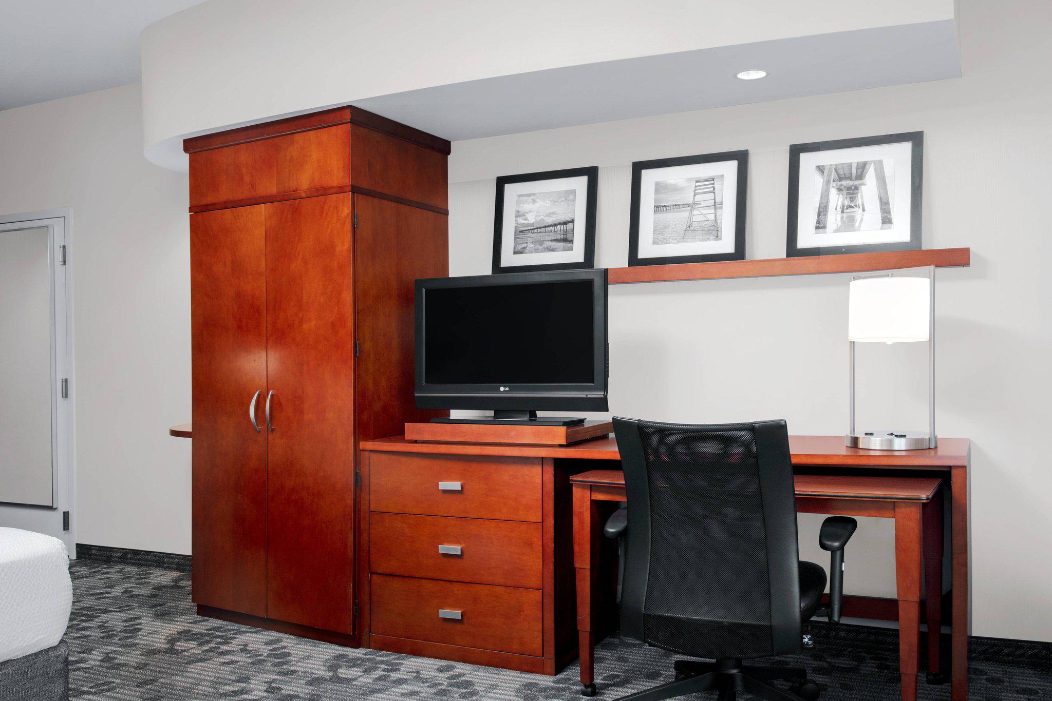 Courtyard by Marriott Jacksonville I-295/East Beltway Photo