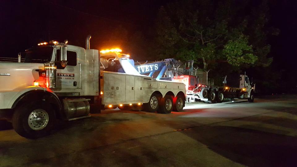 Ivey's Towing & Transport Photo