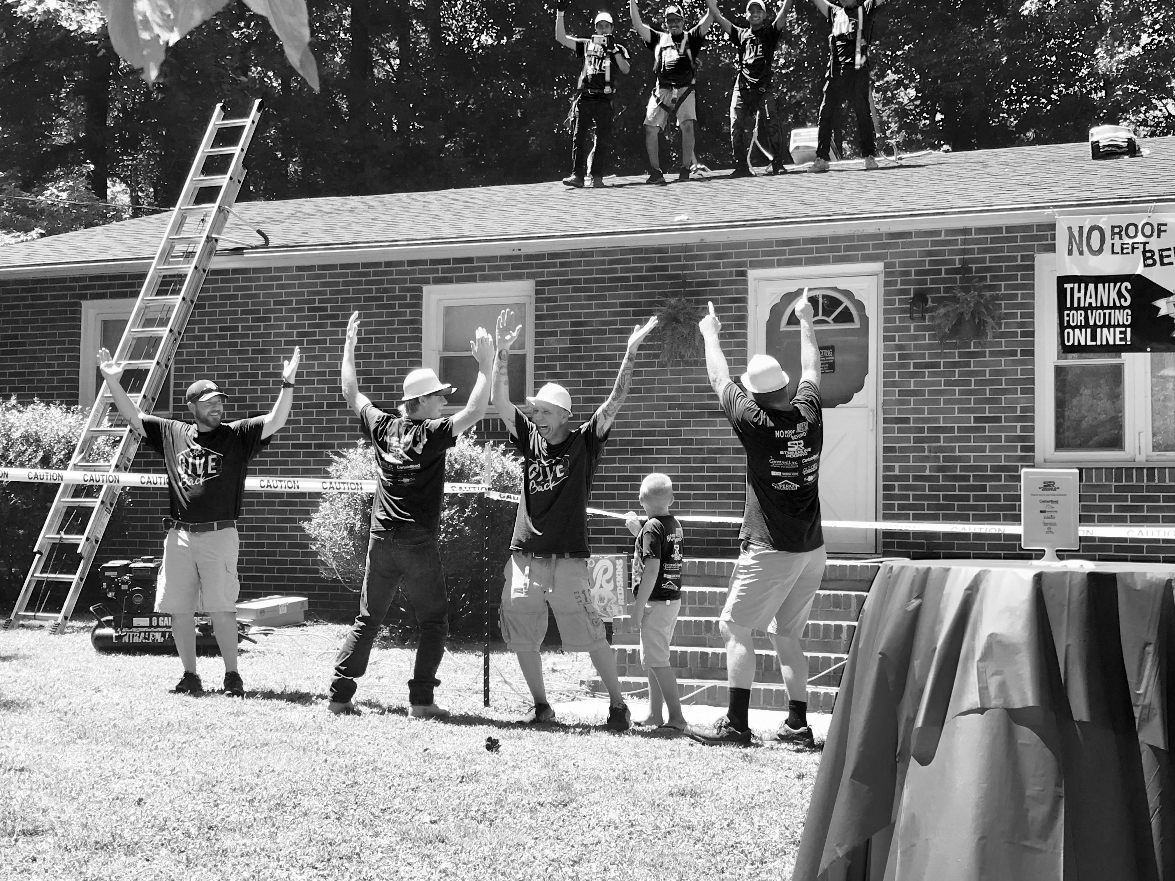 Streamline Roofing Image