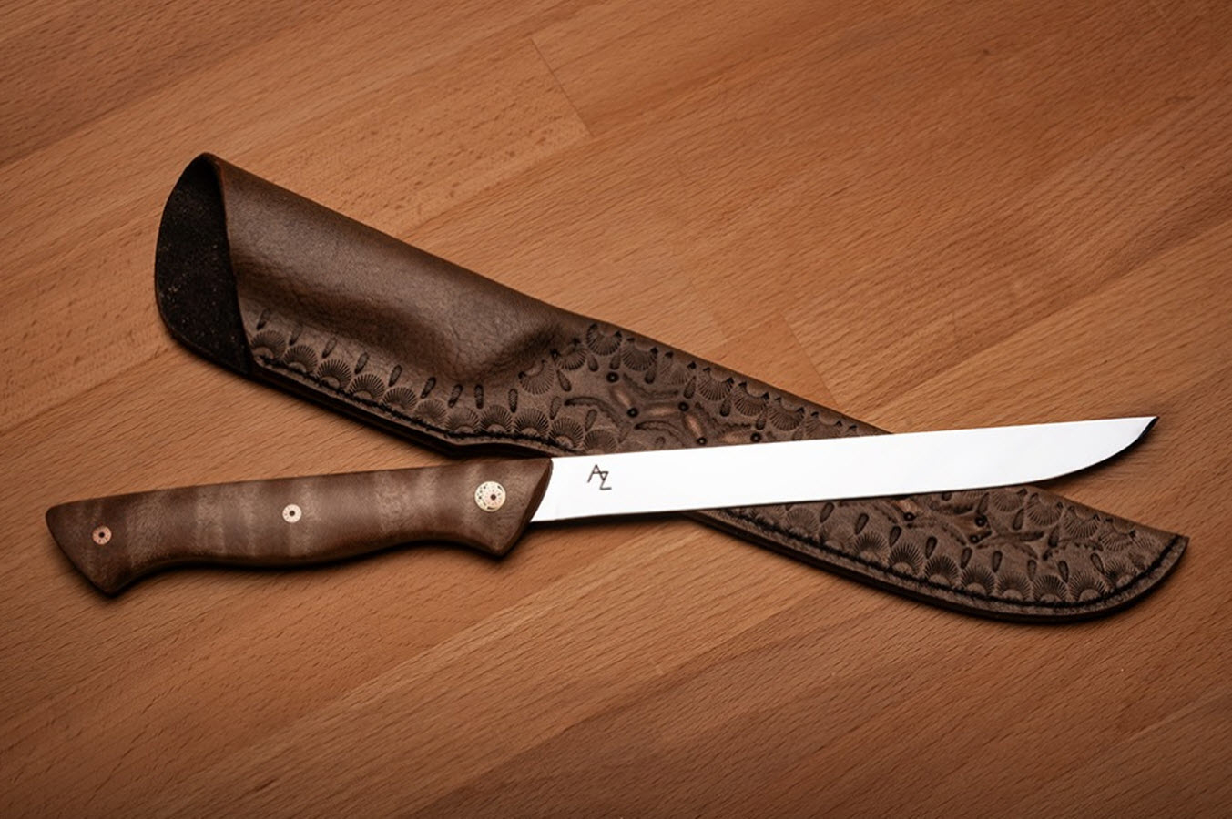 Images AZ Custom Knives Ltd.