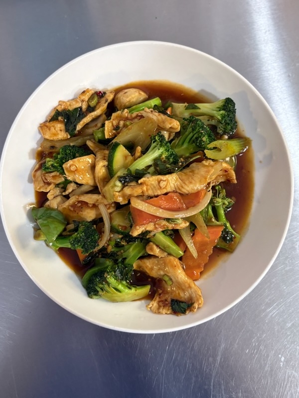 Thai Basil Chicken/Beef/Shrimp