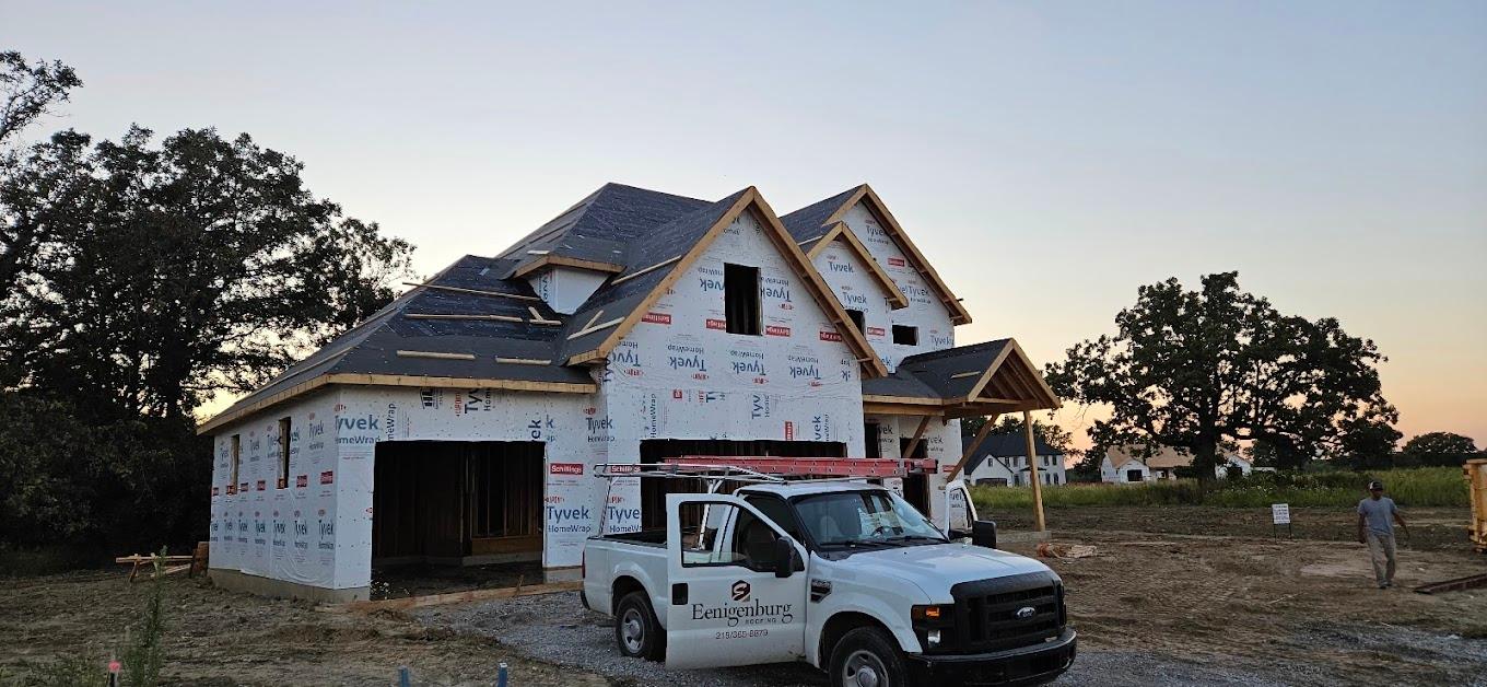 Eenigenburg Roofing Image