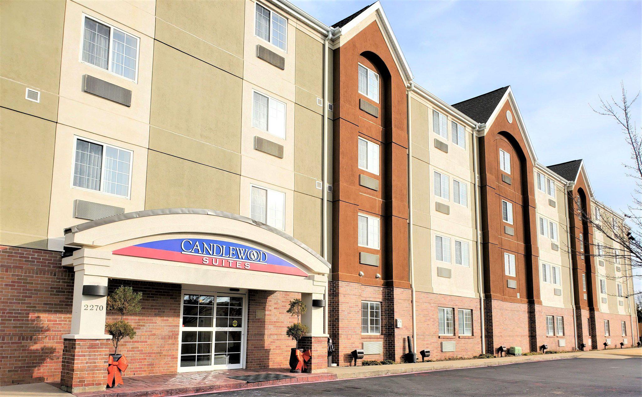 Candlewood Suites Fayetteville-Univ of Arkansas Photo