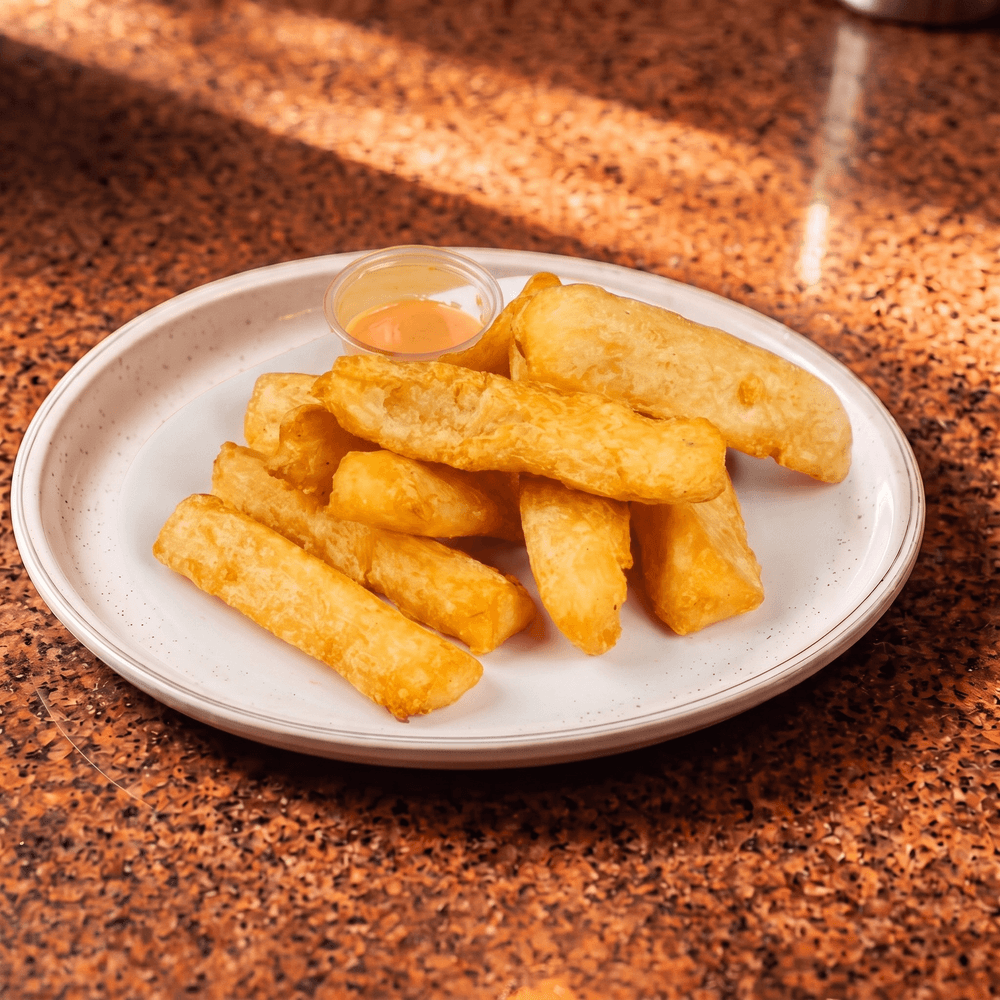 Yuca Strings