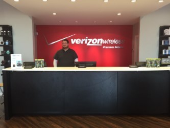 Verizon Authorized Retailer - TCC Photo